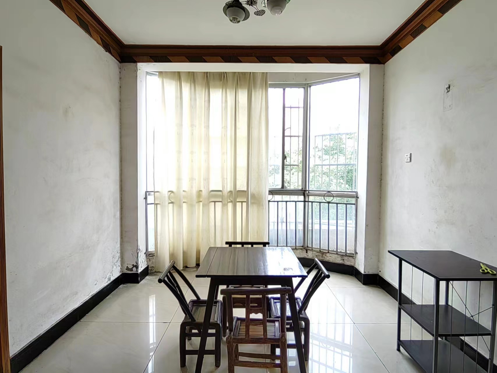 长塘新村 3室2厅2卫 32.0万 长塘新村 3室2厅2卫 32.0万客厅