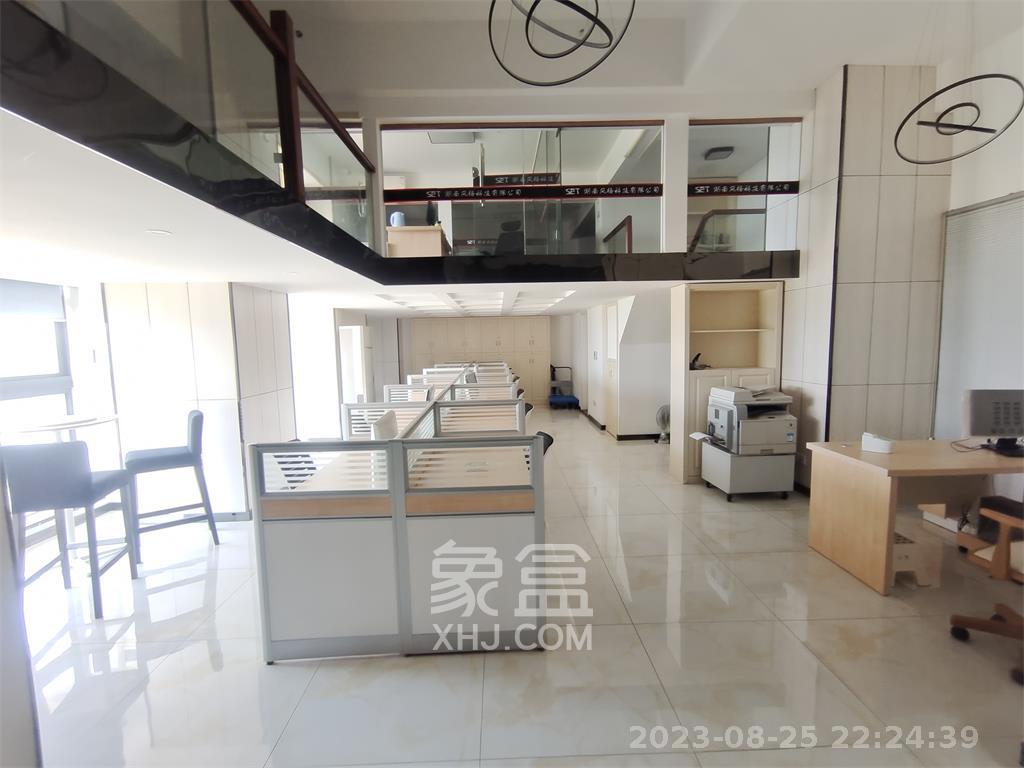 兰亭湾畔  1室1厅1卫   7200.00元/月室内图