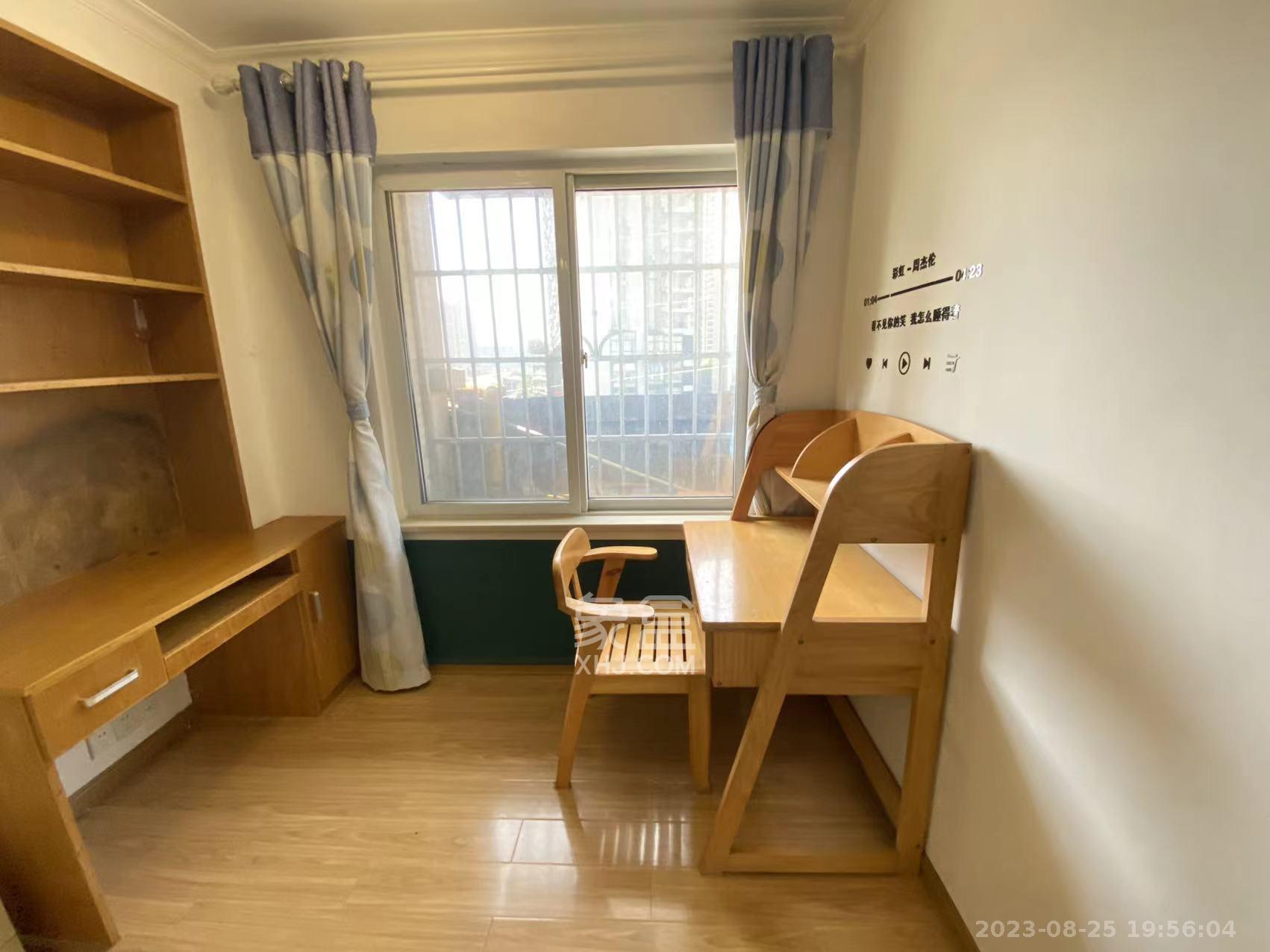 巧克力空间（建鸿达现代大厦）  3室1厅1卫   2500.00元/月室内图