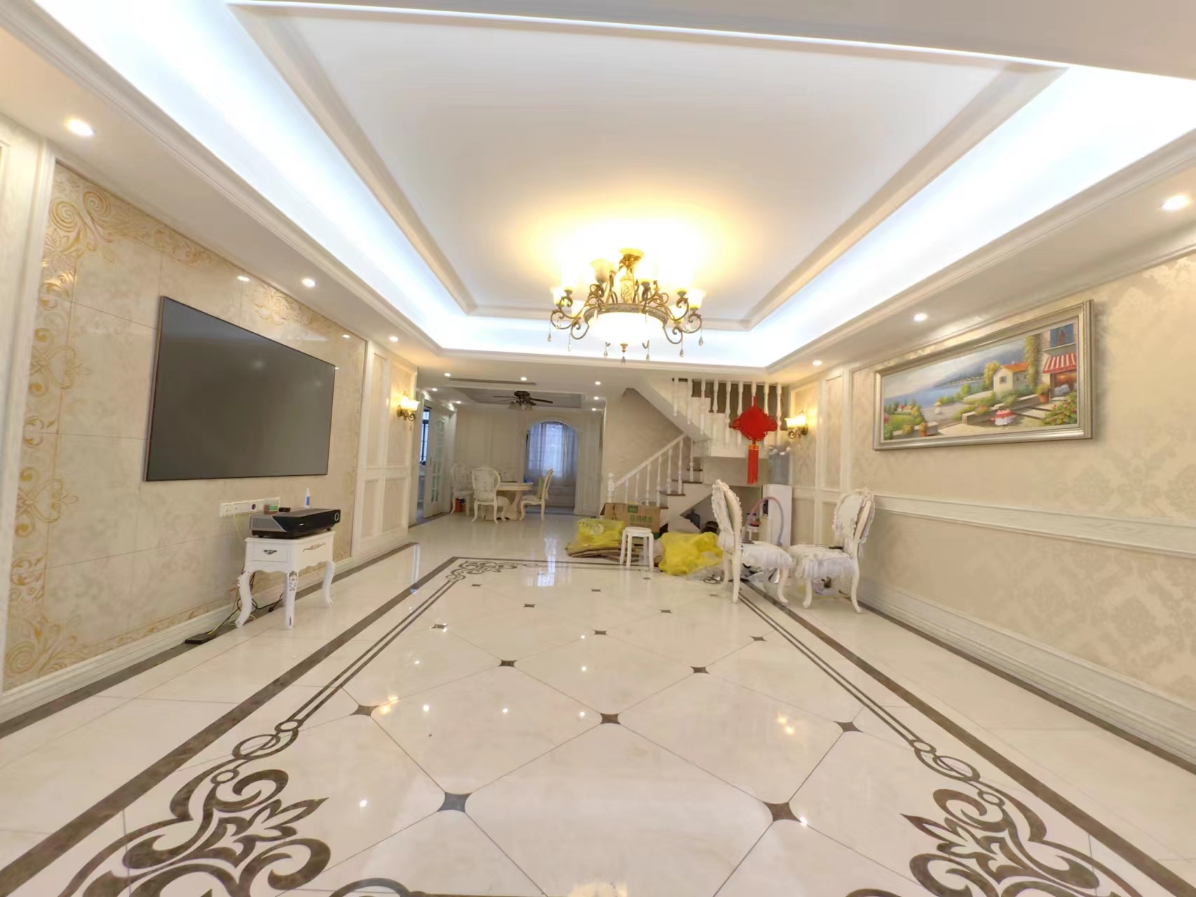 山水文园 5室2厅3卫 180.0万 山水文园 5室2厅3卫 180.0万室内图