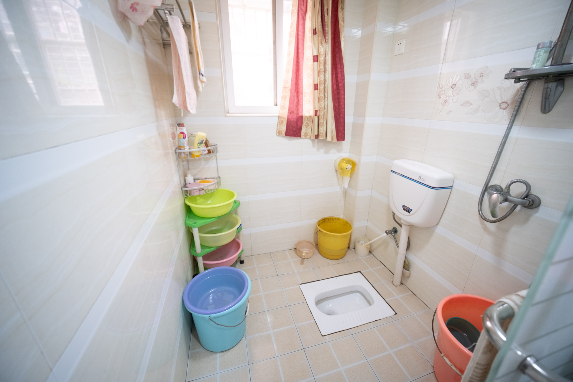 长丰星城 3室2厅1卫 55.0万 长丰星城 3室2厅1卫 55.0万卫生间