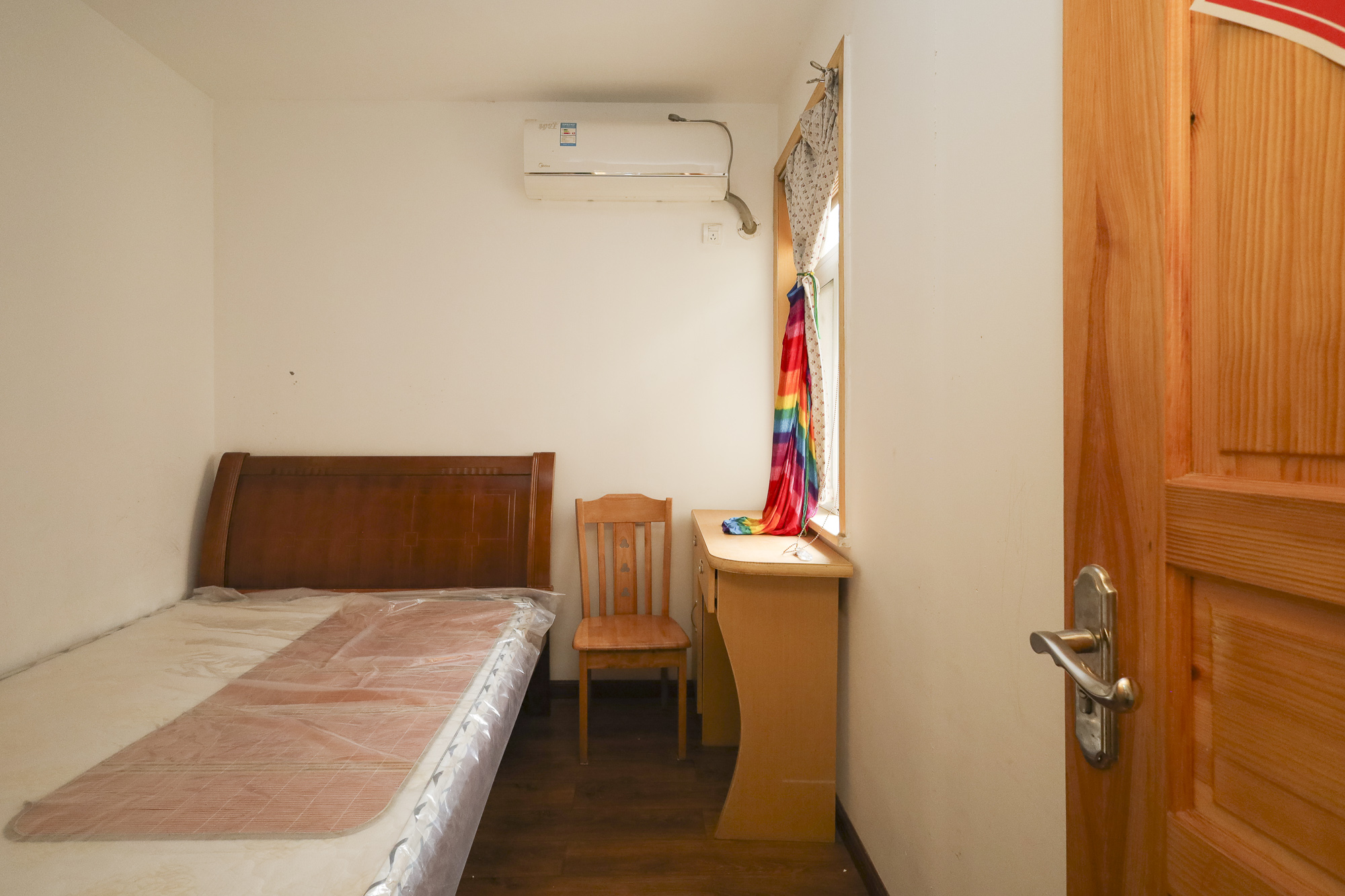 谷山乐园二期  2室2厅1卫    45.8万 谷山乐园二期  2室2厅1卫    45.8万卧室