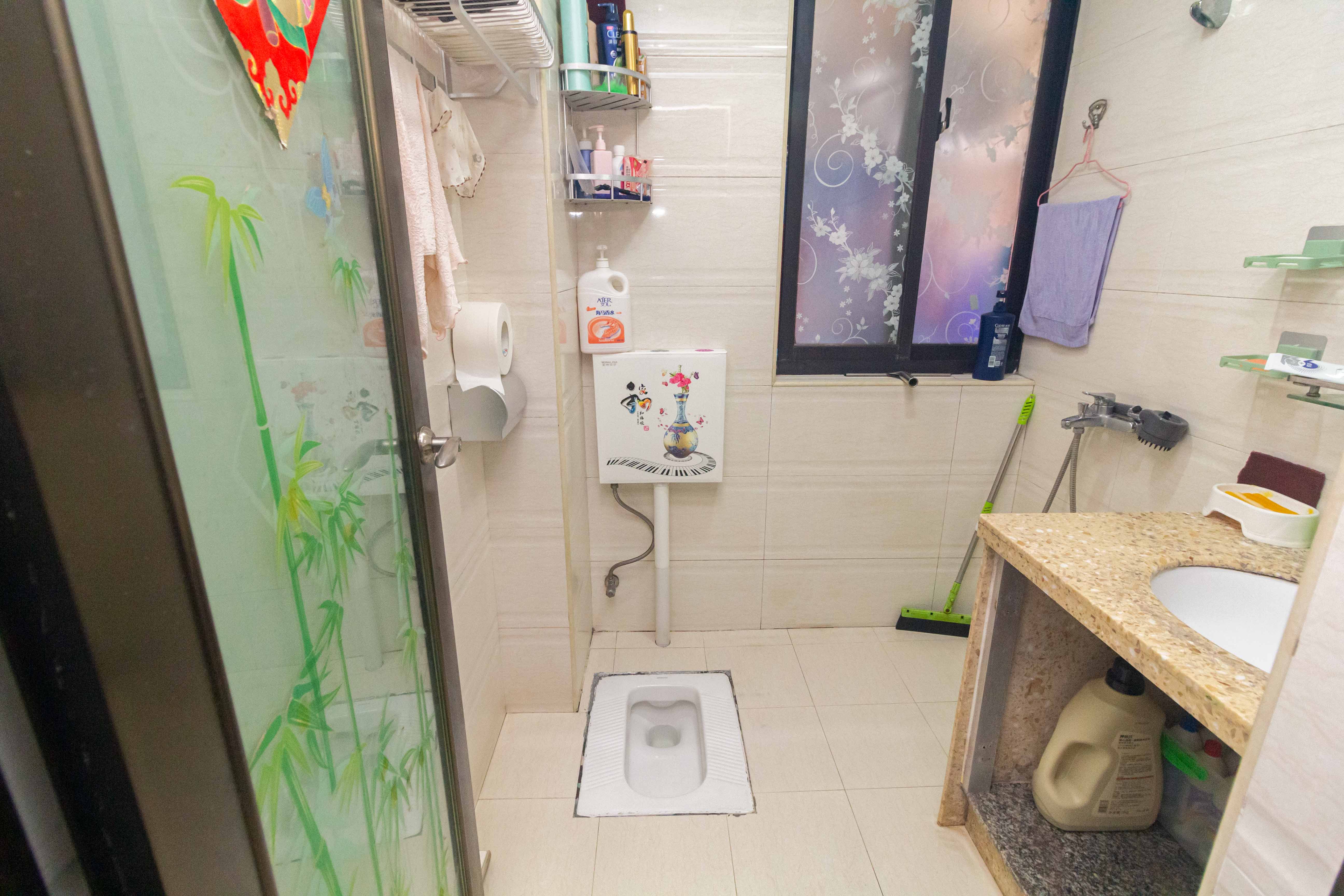 康桥长郡  2室1厅1卫   49.50万卫生间