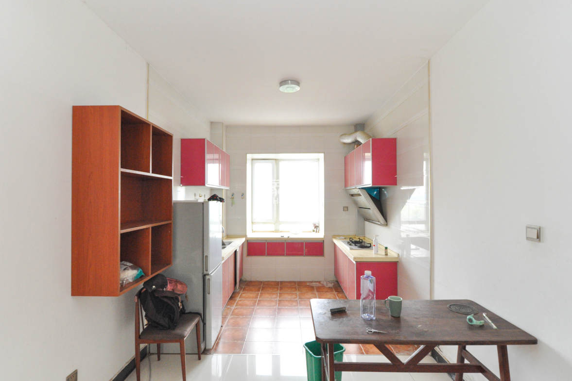 中房F联邦  2室2厅2卫    60.0万 中房F联邦  2室2厅2卫    60.0万厨房