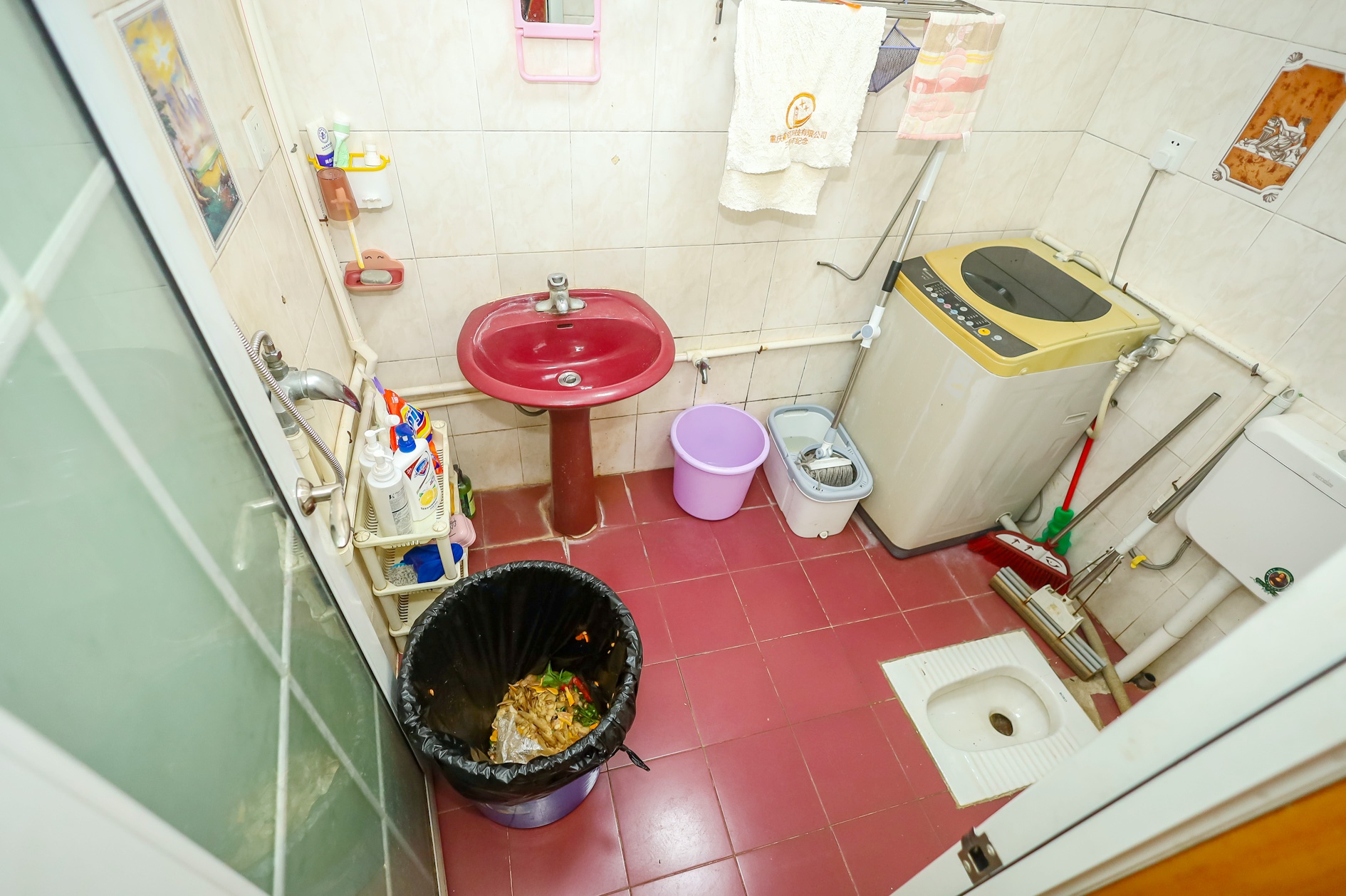 聚鑫大厦 3室2厅1卫 48.88万 聚鑫大厦 3室2厅1卫 48.88万卫生间