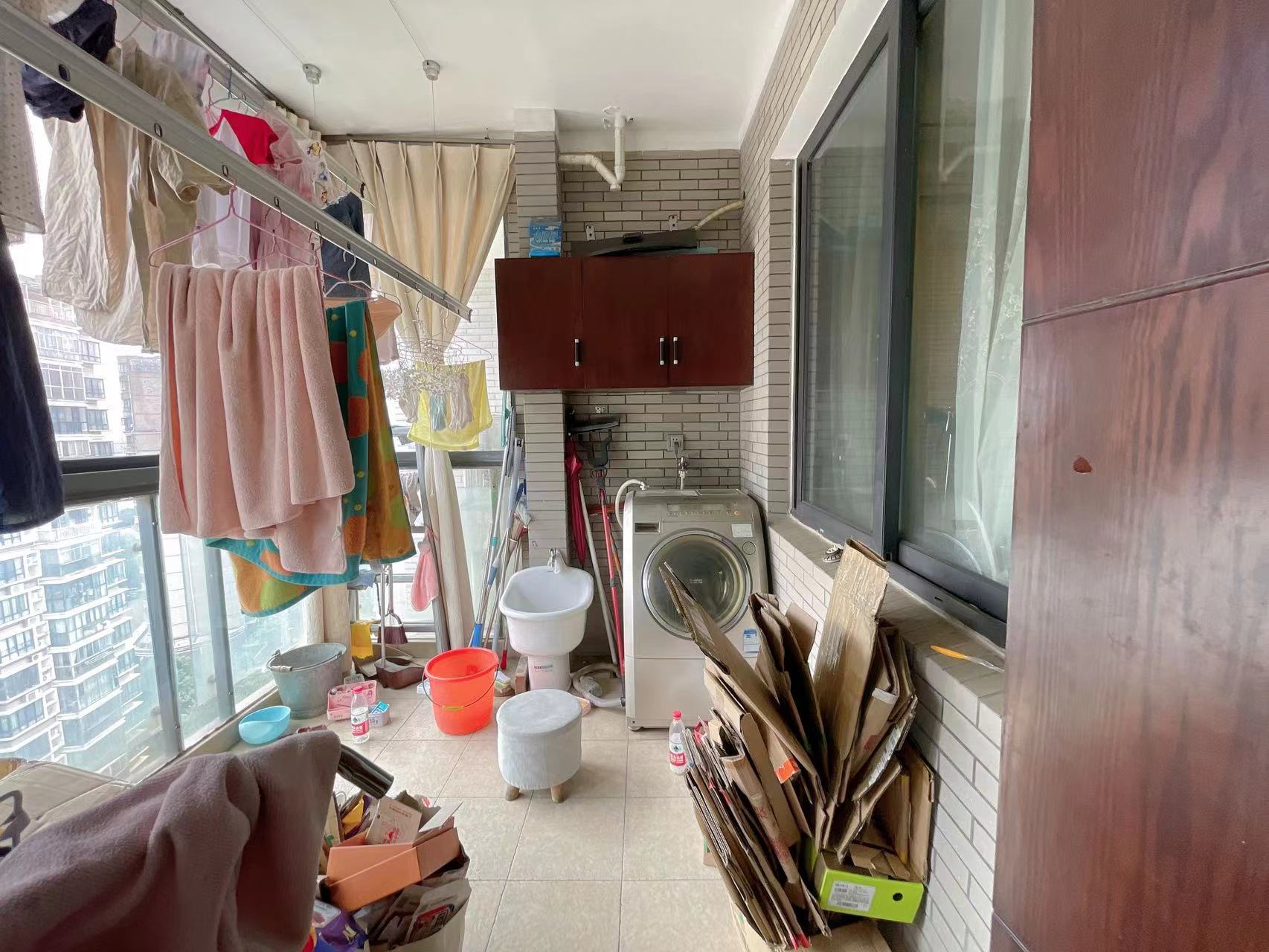 紫苑江岸 3室2厅1卫 75.0万 紫苑江岸 3室2厅1卫 75.0万室内图