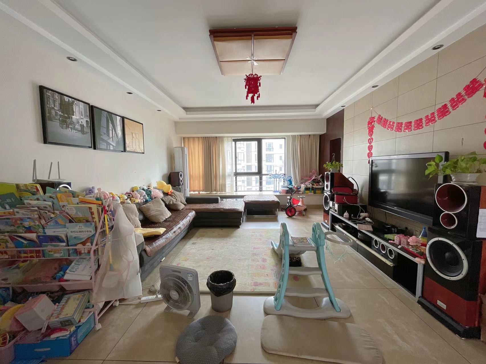 紫苑江岸 3室2厅1卫 75.0万 紫苑江岸 3室2厅1卫 75.0万室内图