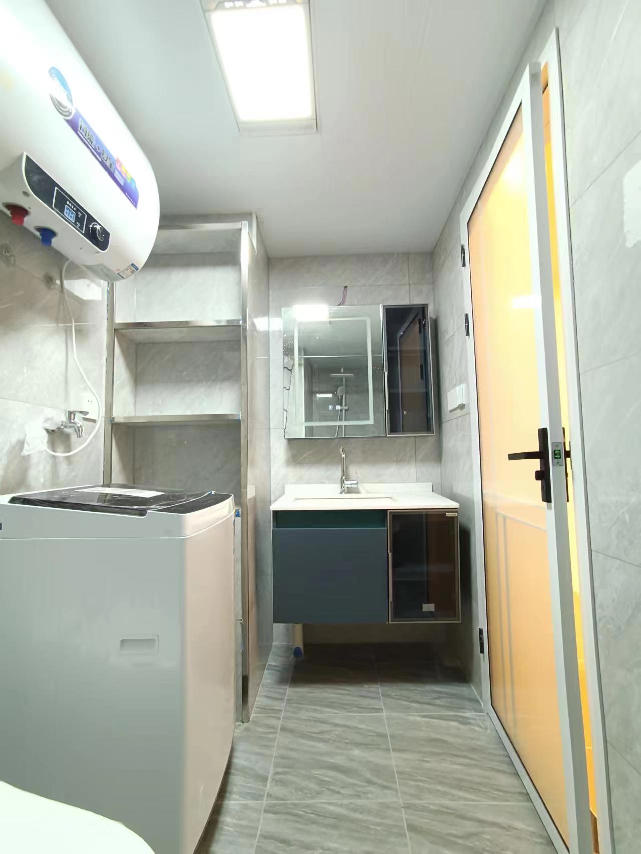 富力新天地三期  2室1厅1卫   1700.00元/月室内图