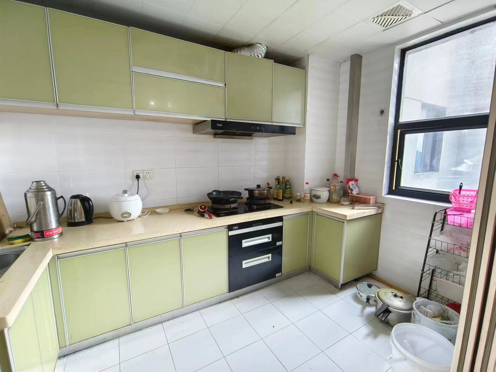 圣华名城建设北路110号 4室2厅2卫 52.0万 圣华名城建设北路110号 4室2厅2卫 52.0万室内图