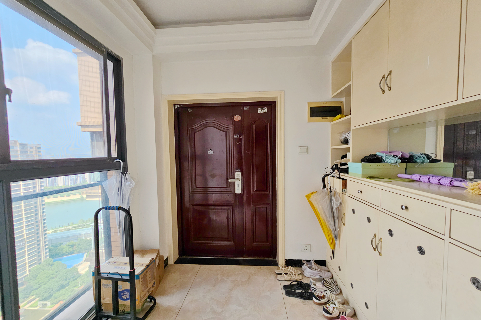 江河双水湾  3室2厅2卫    87.0万 江河双水湾  3室2厅2卫    87.0万其他