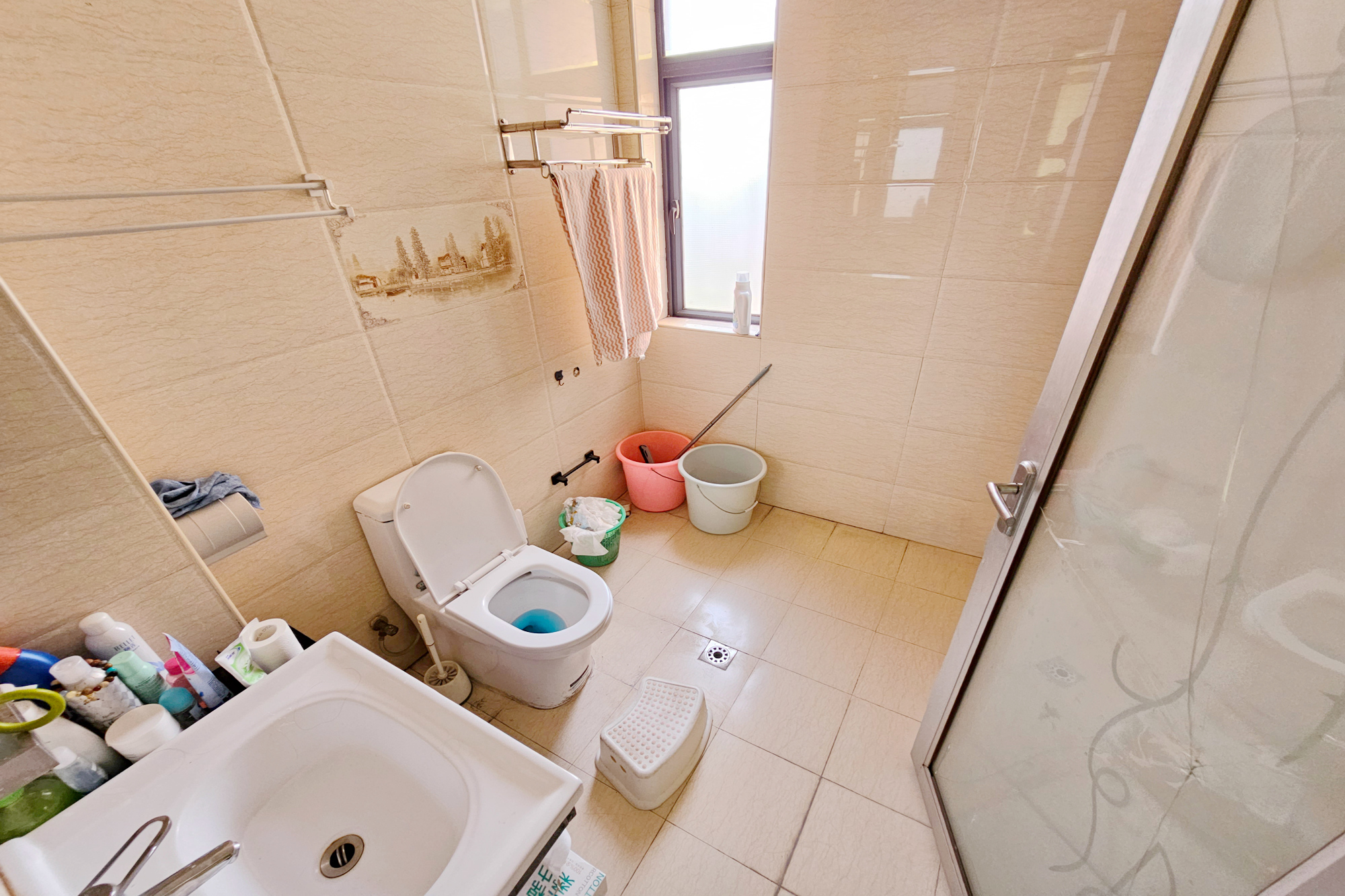 江河双水湾  3室2厅2卫    87.0万 江河双水湾  3室2厅2卫    87.0万其他