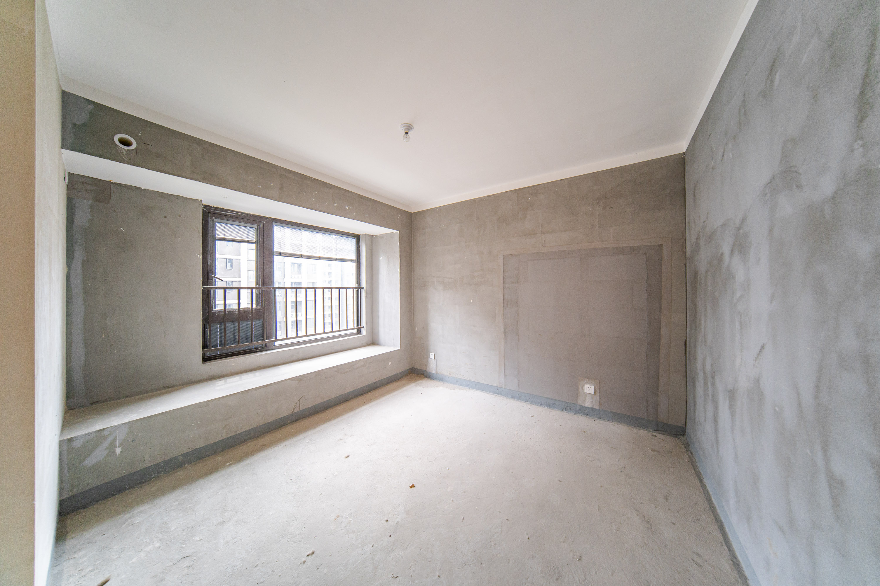 建发电建江山悦  3室2厅2卫    132.0万卧室