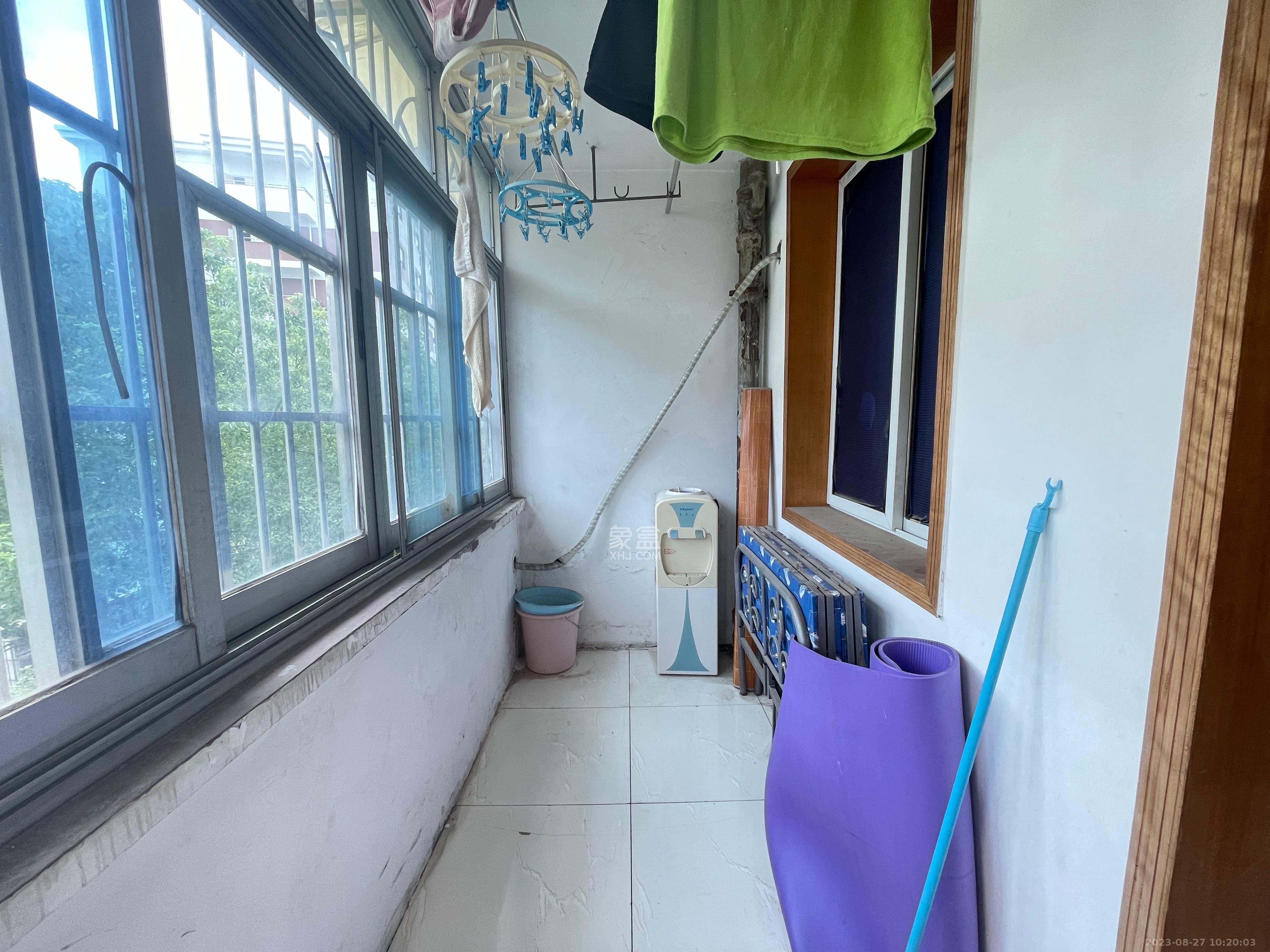 涂家冲社区(涂新小区、农商银行宿舍) 1室1厅1卫 850.0元/月 涂家冲社区(涂新小区、农商银行宿舍) 1室1厅1卫 850.0元/月室内图