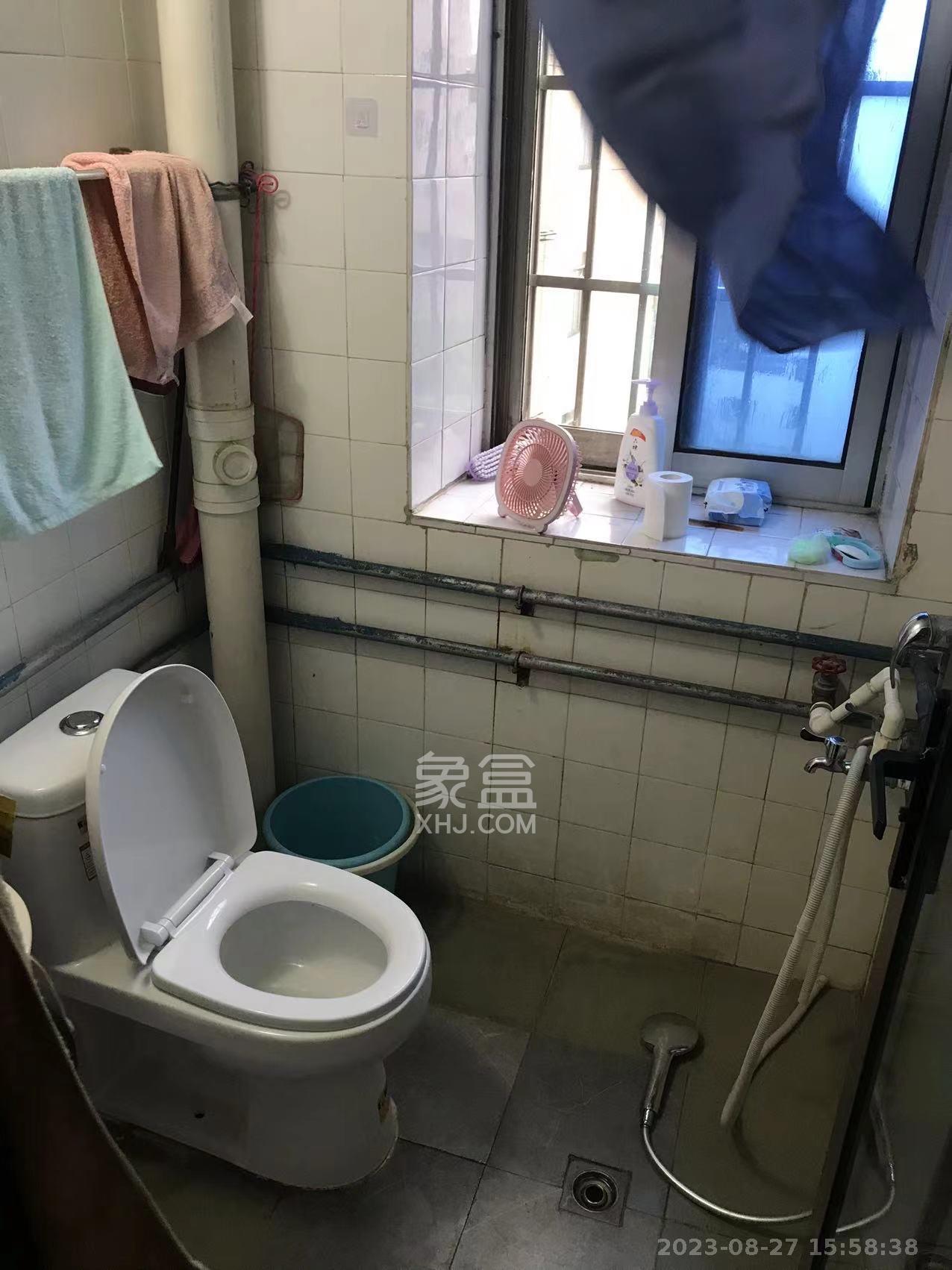 监狱管理局  3室1厅1卫   2600.00元/月室内图