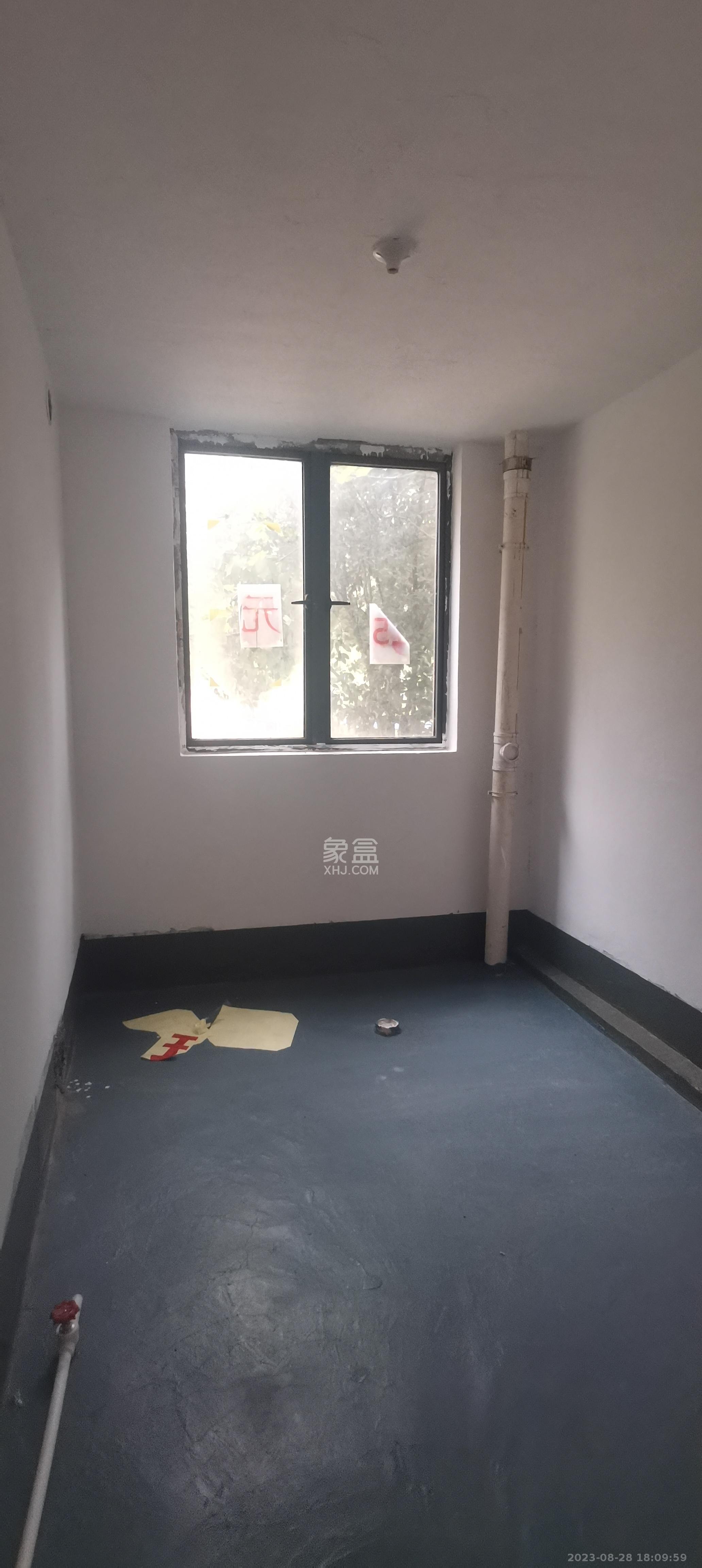 深业睿城  5室2厅2卫   3000.00元/月室内图