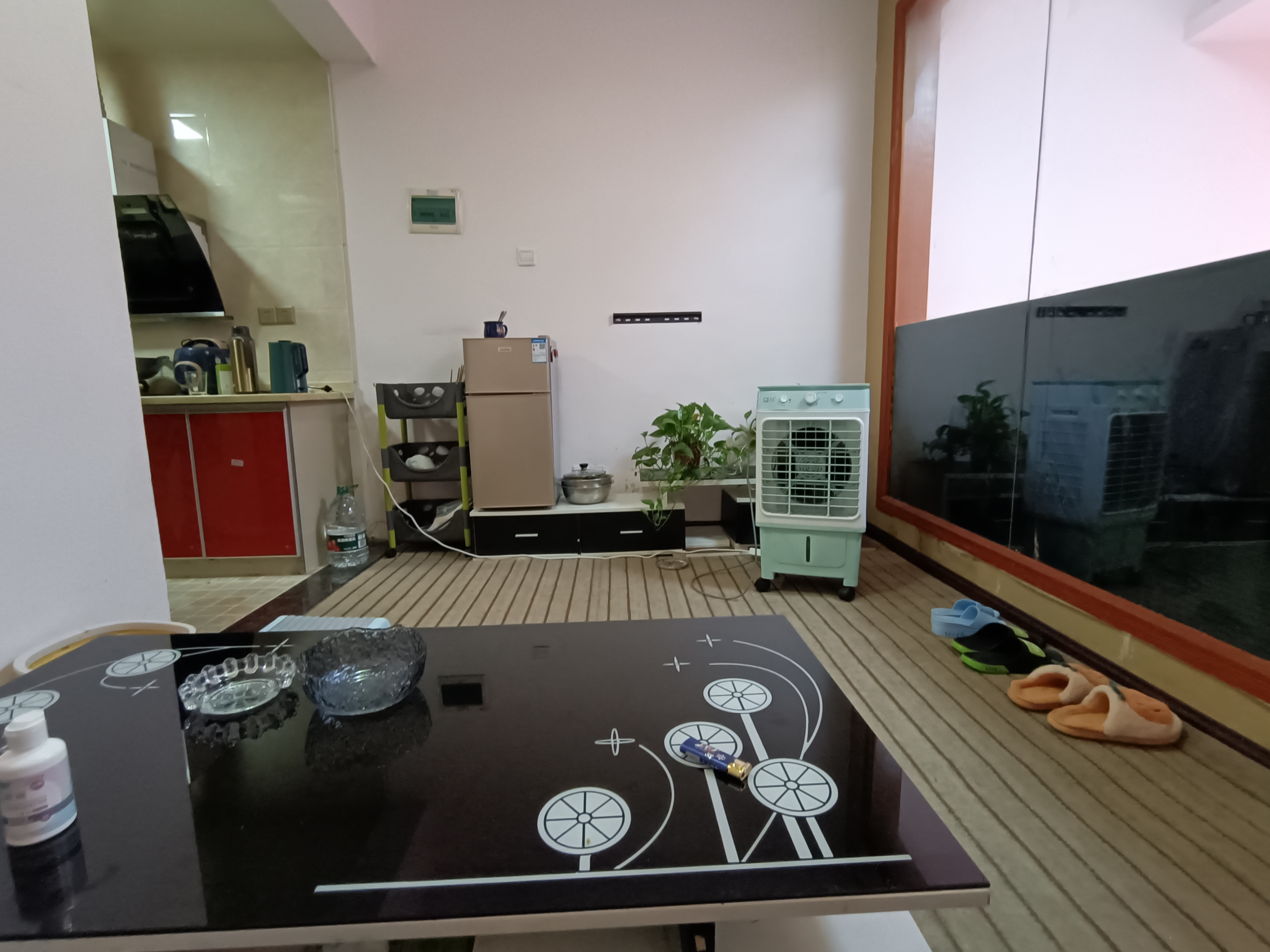 晶都公馆  1室1厅1卫   16.80万客厅