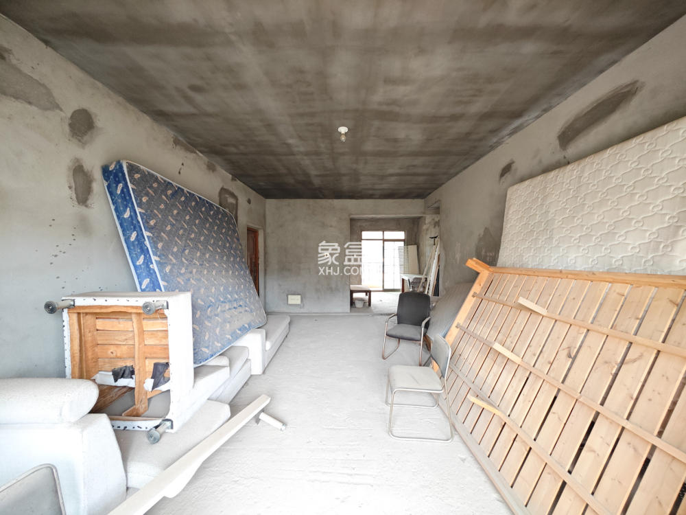 宏聚地中海  3室2厅2卫    133.0万