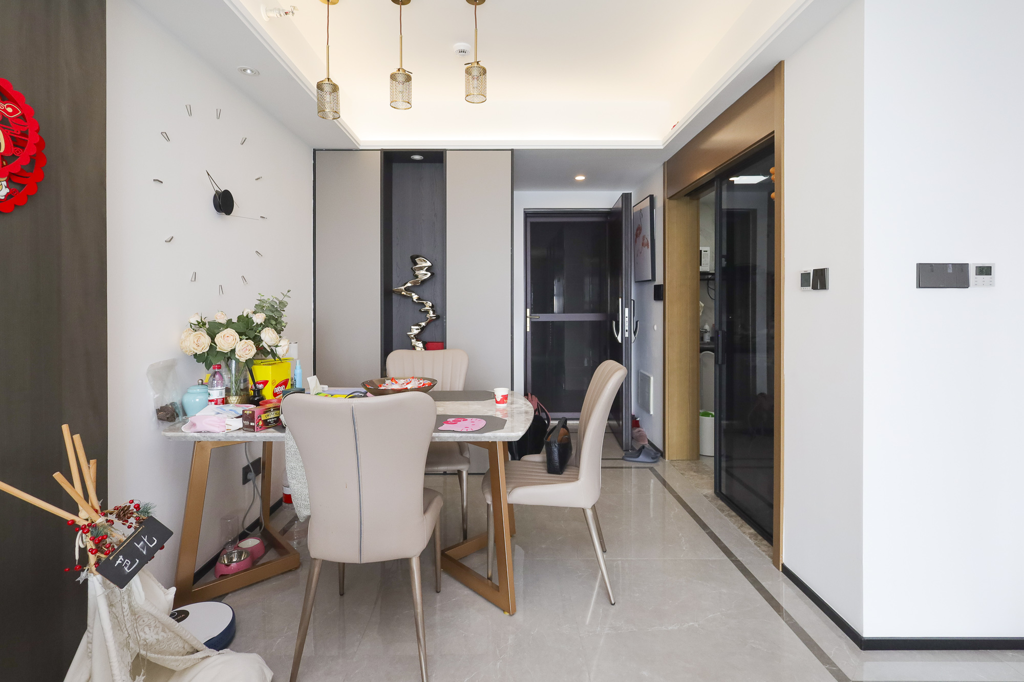 万科里金域国际 3室2厅2卫 320.6万 万科里金域国际 3室2厅2卫 320.6万客厅