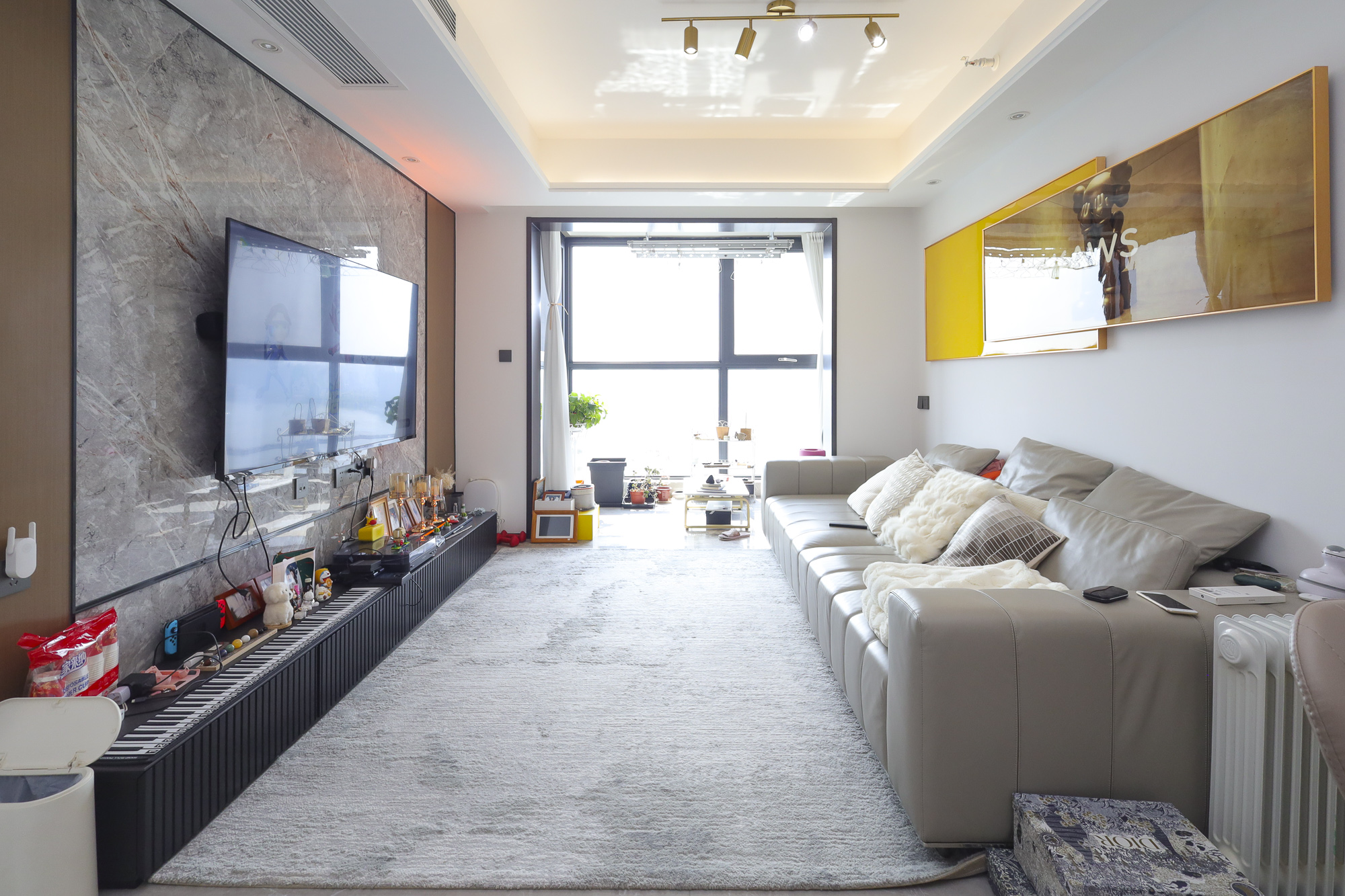 万科里金域国际 3室2厅2卫 320.6万 万科里金域国际 3室2厅2卫 320.6万客厅