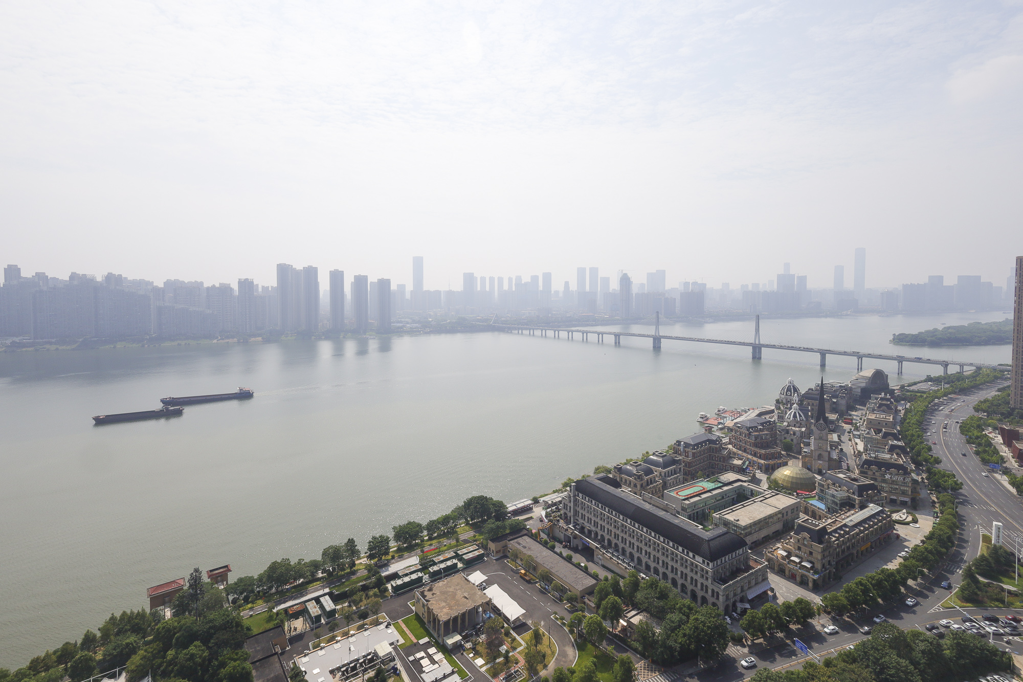 万科里金域国际 3室2厅2卫 320.6万 万科里金域国际 3室2厅2卫 320.6万其他