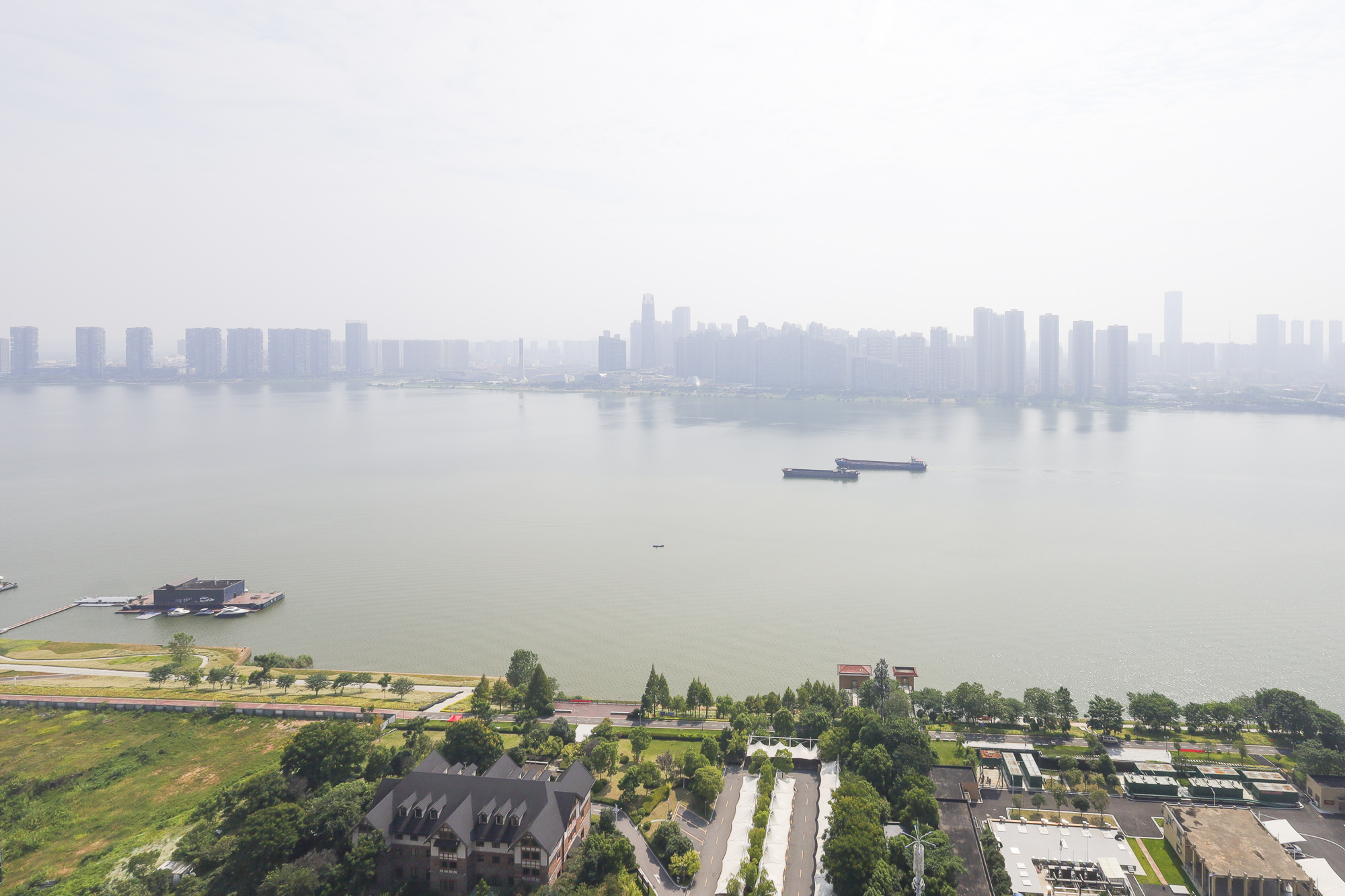 万科里金域国际 3室2厅2卫 320.6万 万科里金域国际 3室2厅2卫 320.6万其他