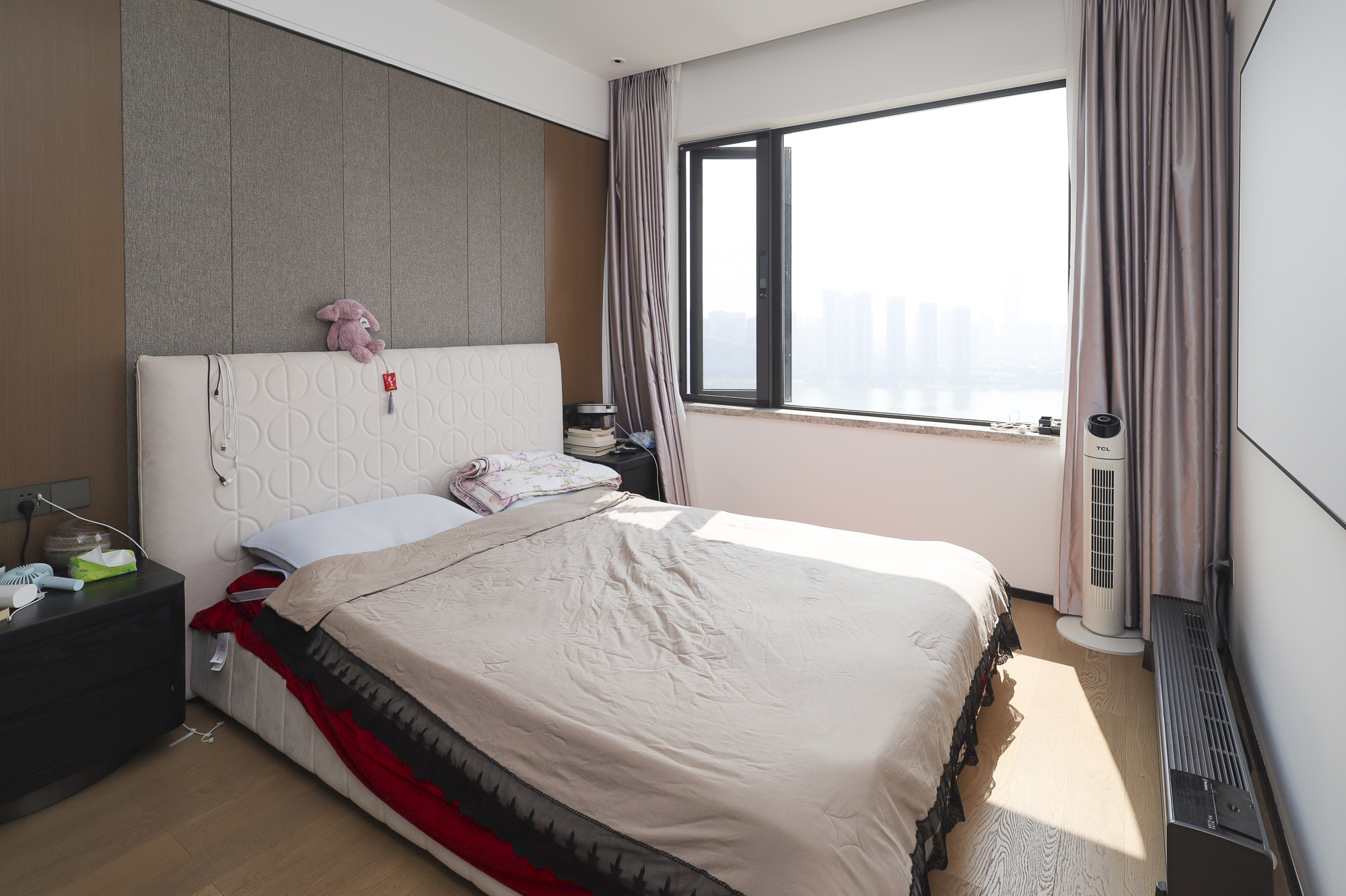 万科里金域国际 3室2厅2卫 320.6万 万科里金域国际 3室2厅2卫 320.6万卧室