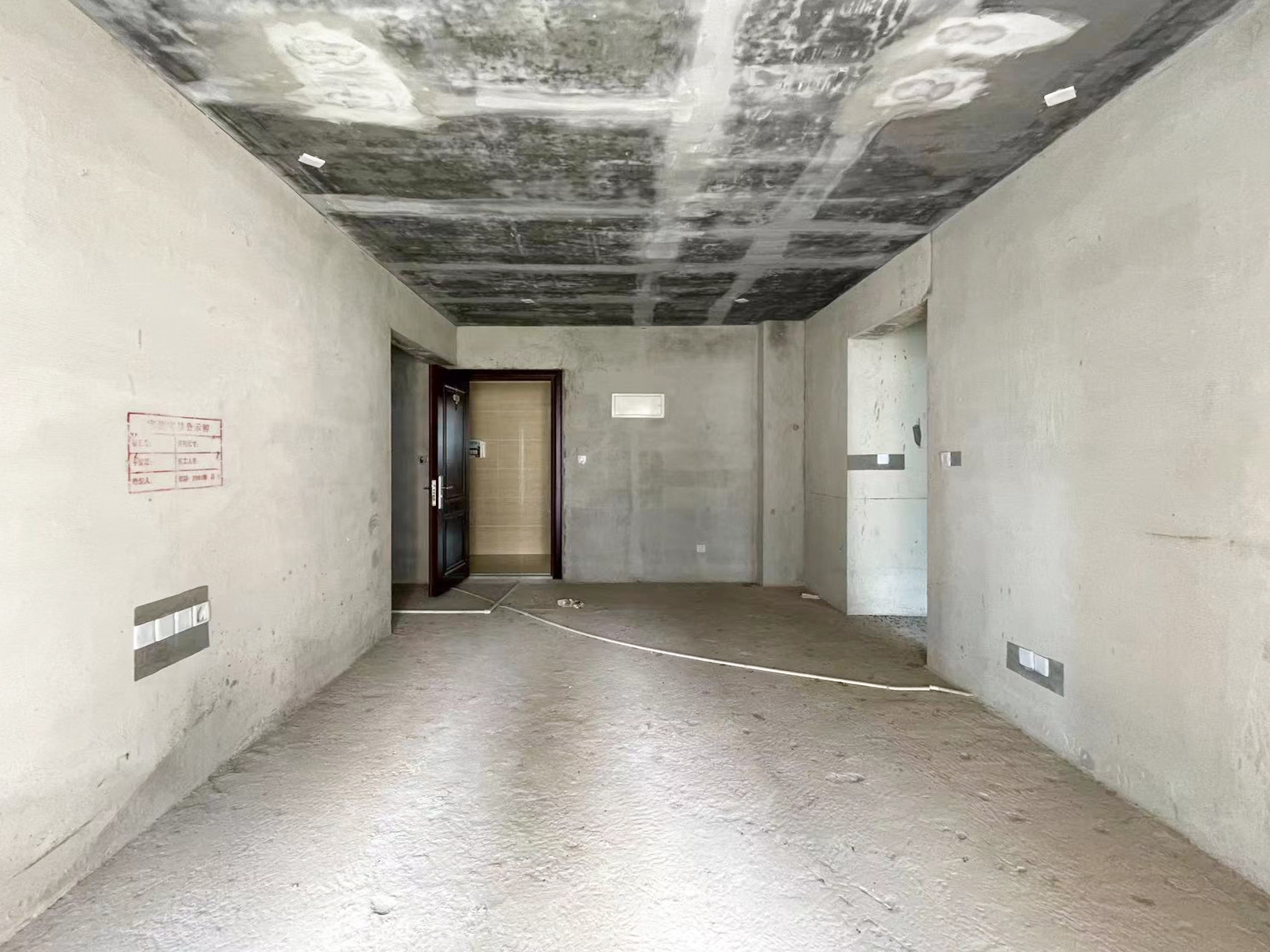 碧桂园山湖城  3室2厅1卫    47.0万 碧桂园山湖城  3室2厅1卫    47.0万客厅