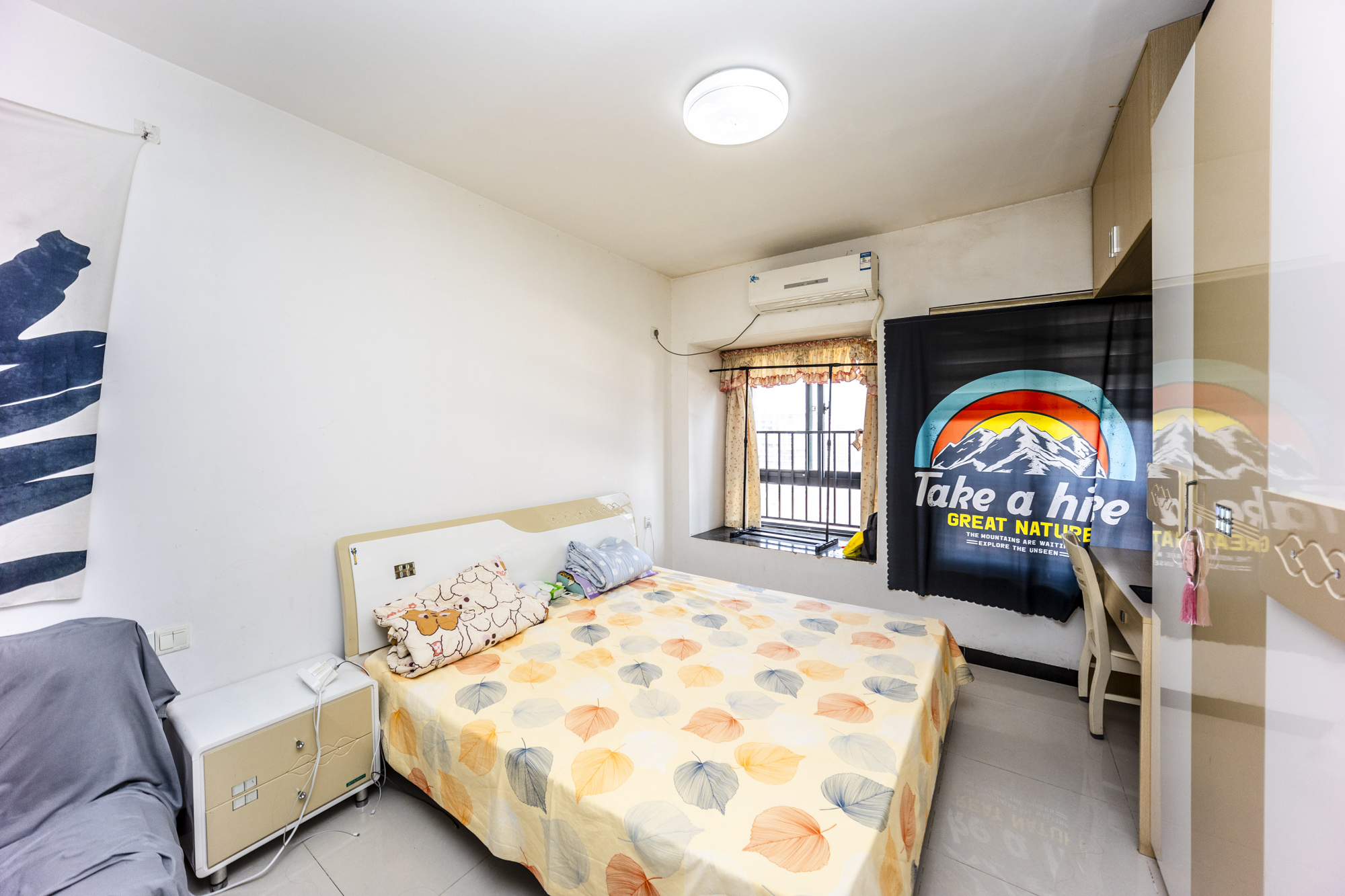 上峰苑（蘭亭玥島） 1室2廳1廚1衛(wèi) 30.00萬(wàn)客廳