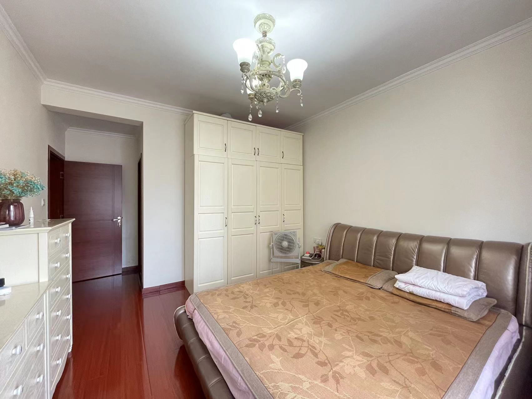 康桥美郡 3室2厅2卫 85.8万 康桥美郡 3室2厅2卫 85.8万室内图