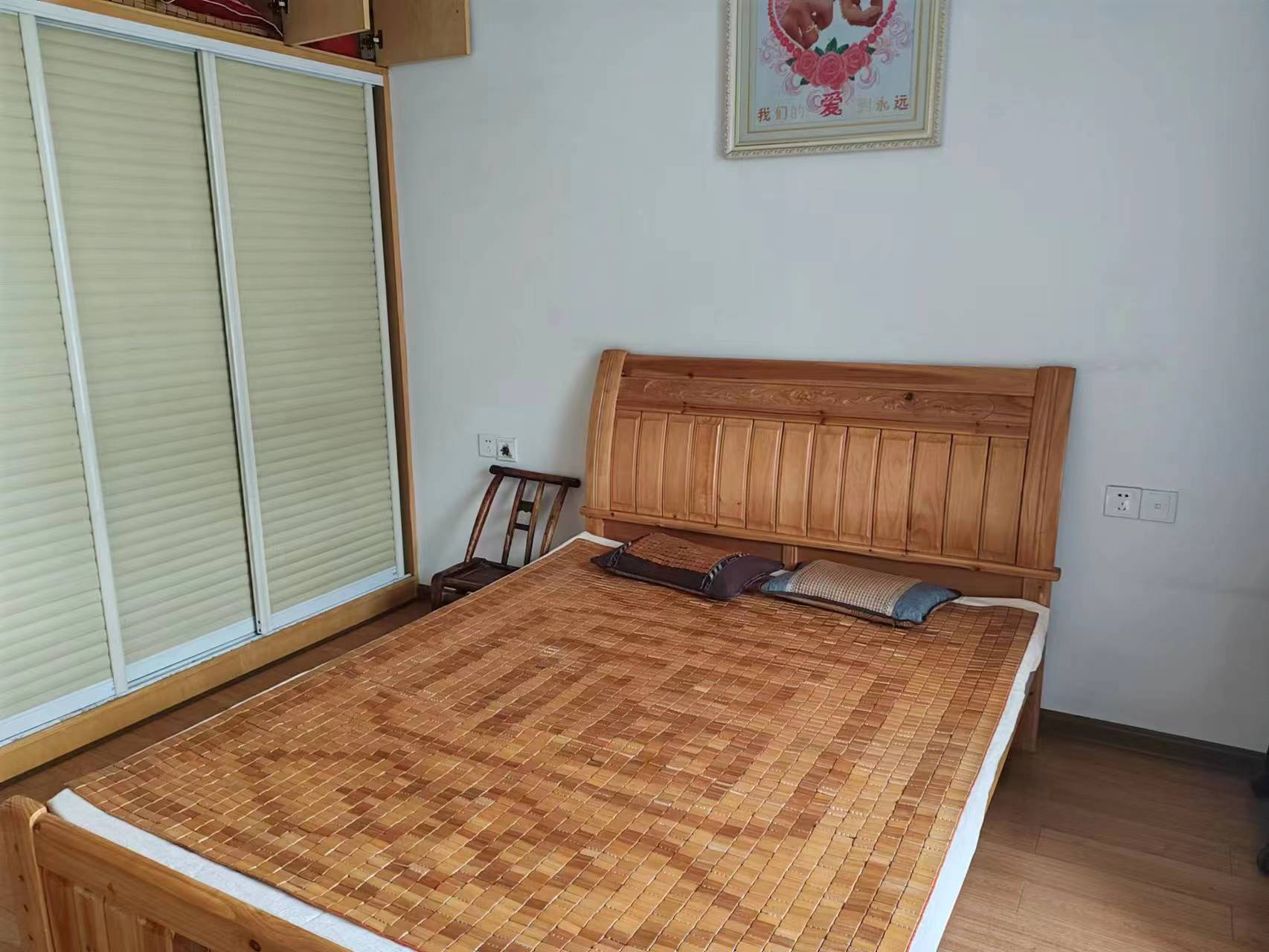 裕景龙苑 3室2厅1卫 30.0万 裕景龙苑 3室2厅1卫 30.0万室内图