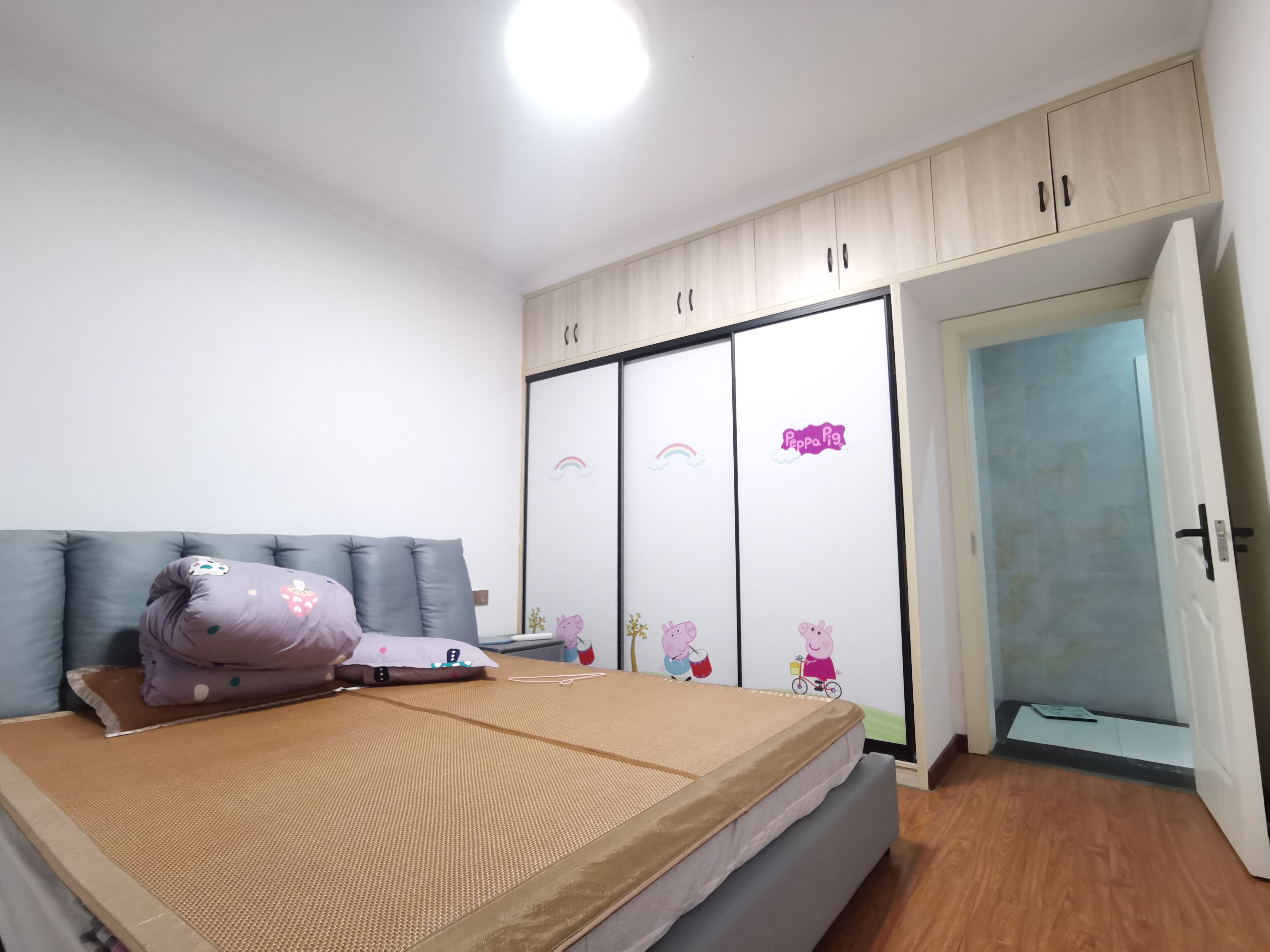 天一家园 3室2厅2卫 52.8万 天一家园 3室2厅2卫 52.8万客厅