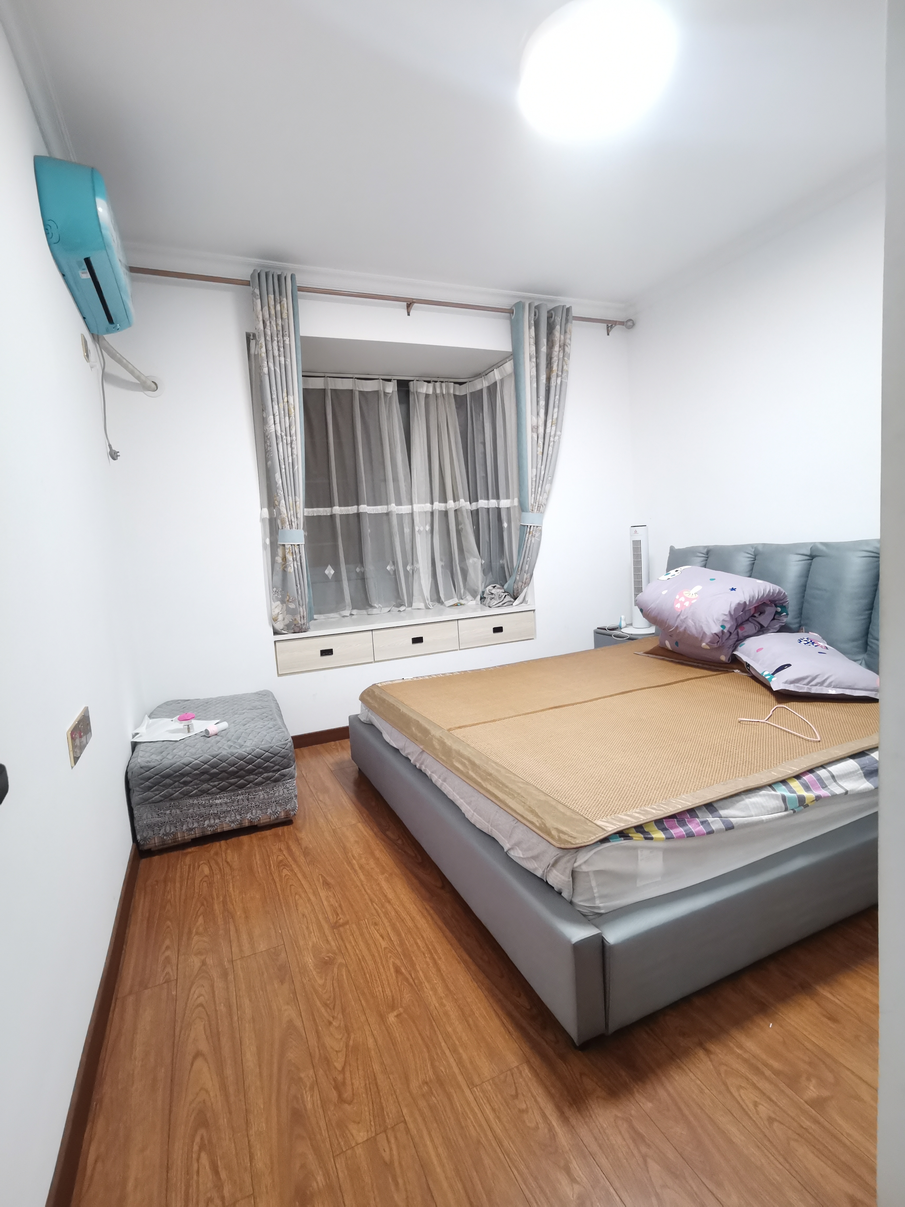 天一家园 3室2厅2卫 52.8万 天一家园 3室2厅2卫 52.8万客厅