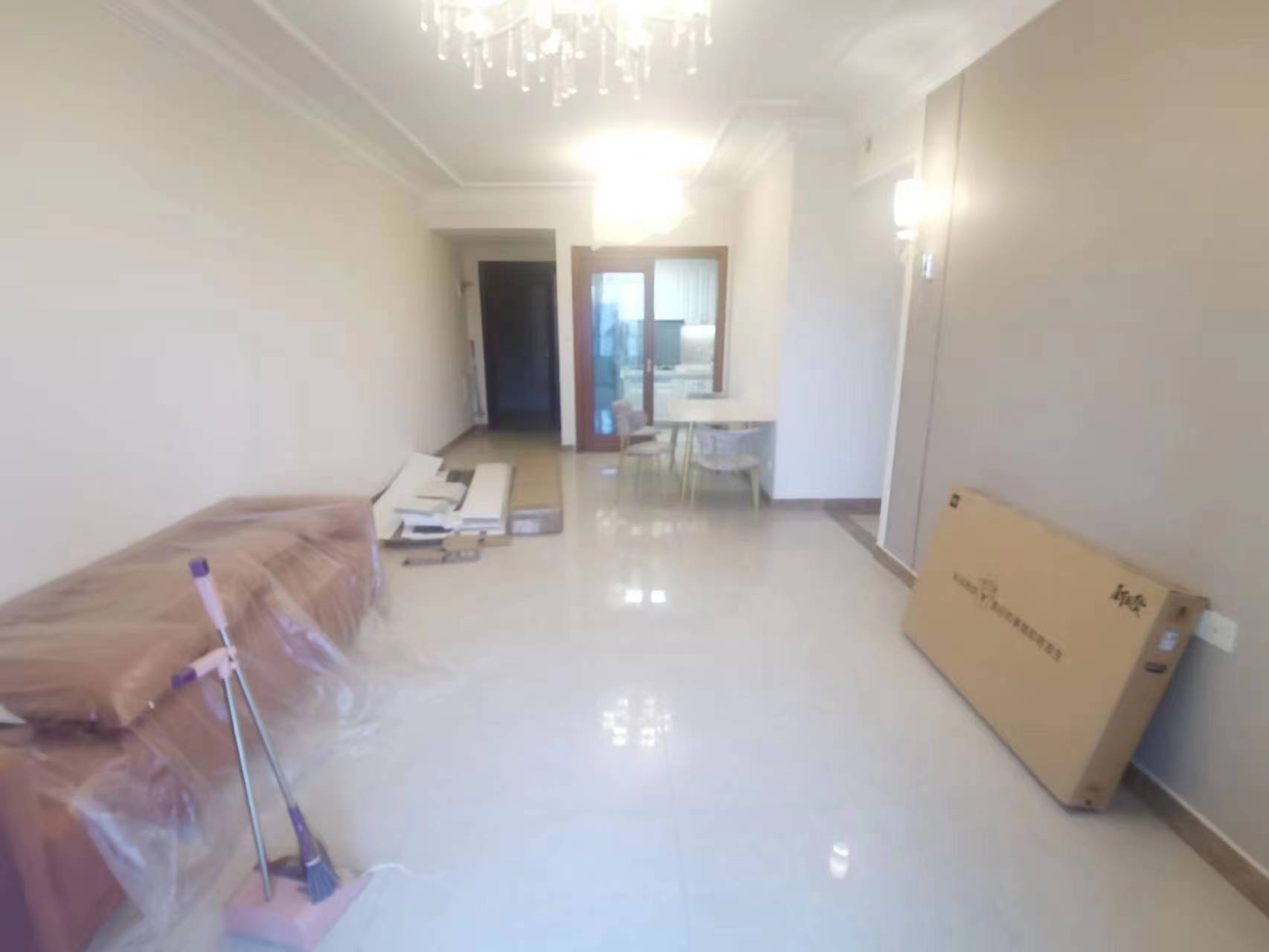 恒大林溪郡 3室2厅2卫 75.0万 恒大林溪郡 3室2厅2卫 75.0万室内图