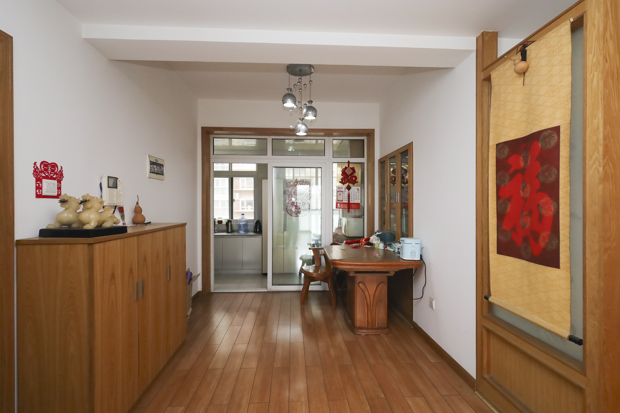 风华四季园  3室2厅2卫    130.0万客厅