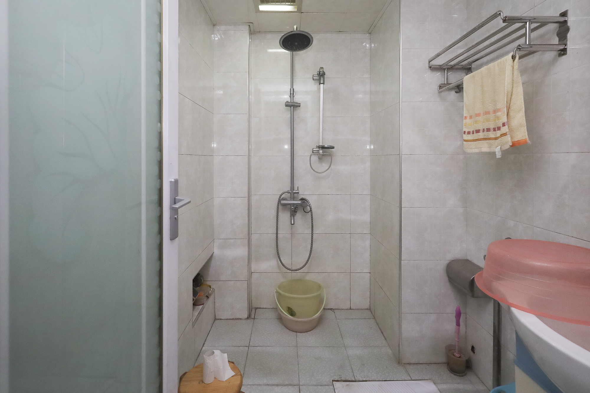 风华四季园  3室2厅2卫    130.0万卫生间