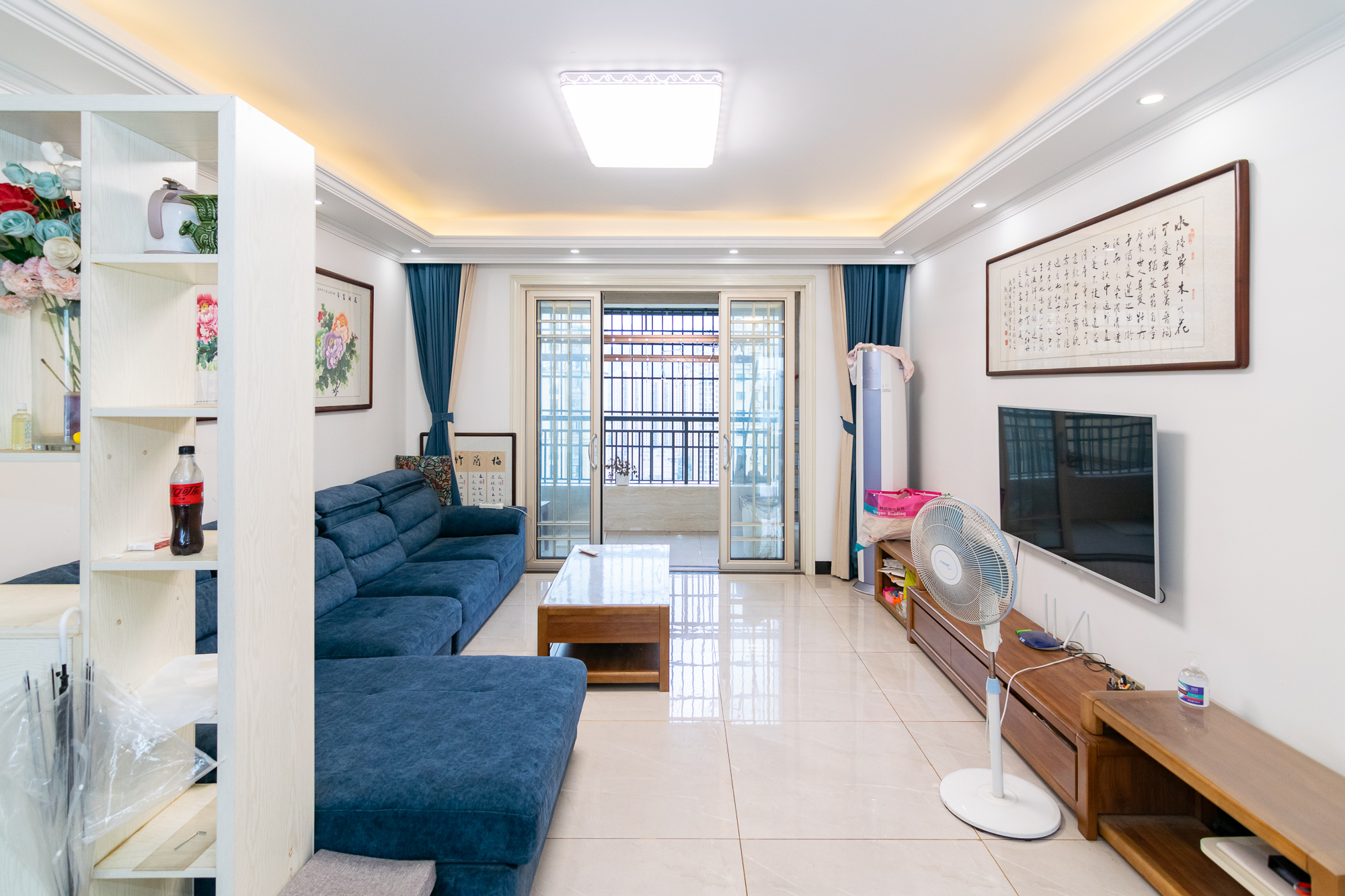 澳海澜庭 3室2厅2卫 82.0万 澳海澜庭 3室2厅2卫 82.0万客厅