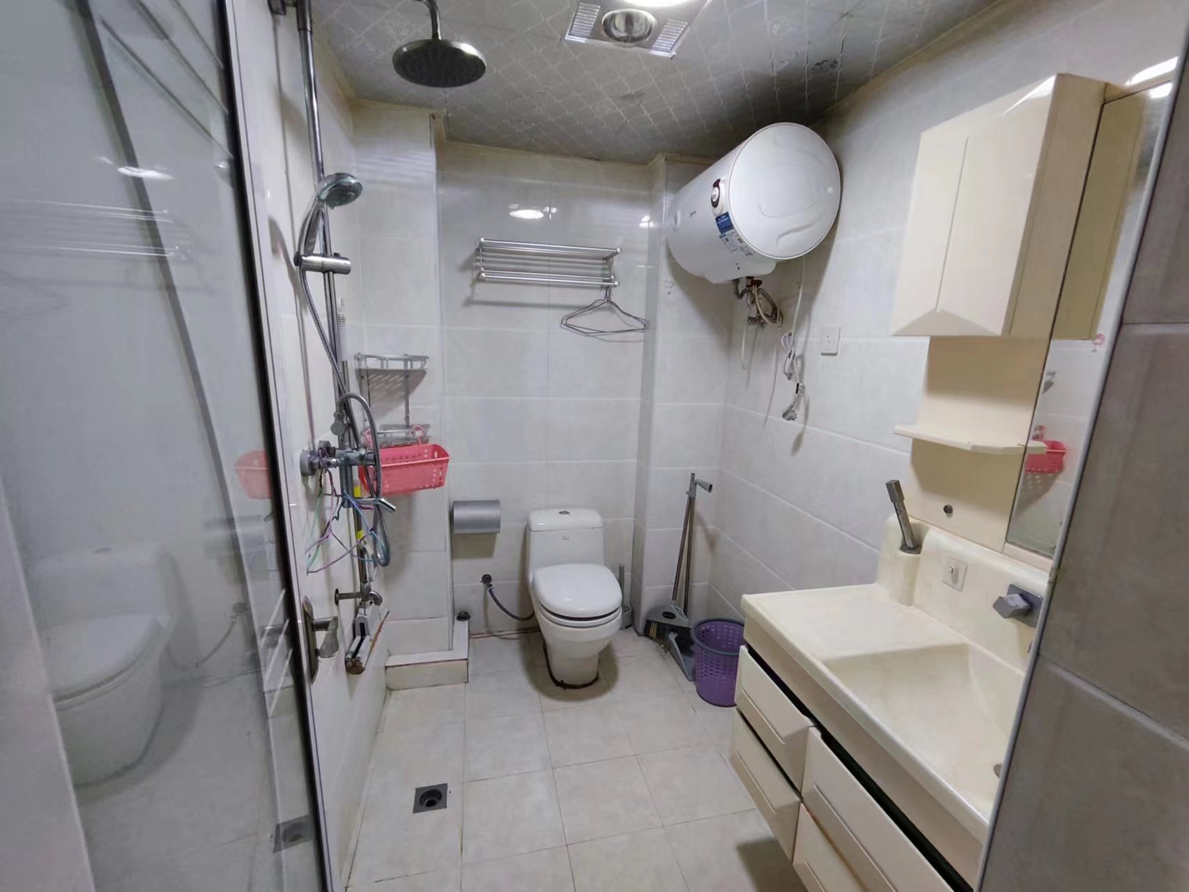 庐山恋 1室1厅1卫 32.0万 庐山恋 1室1厅1卫 32.0万室内图