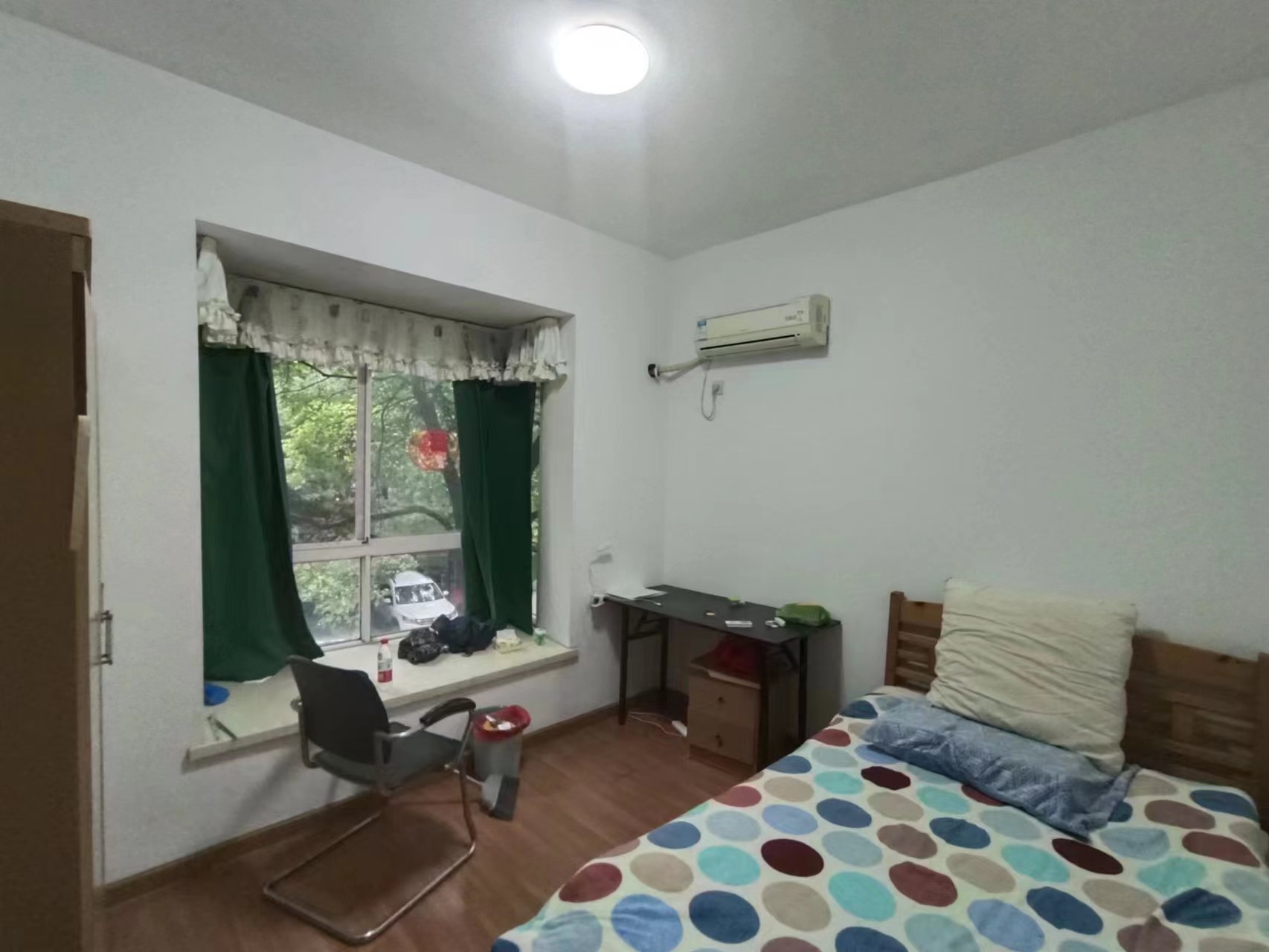 玫瑰名城百合苑  4室2厅2卫    67.0万 玫瑰名城百合苑  4室2厅2卫    67.0万室内图