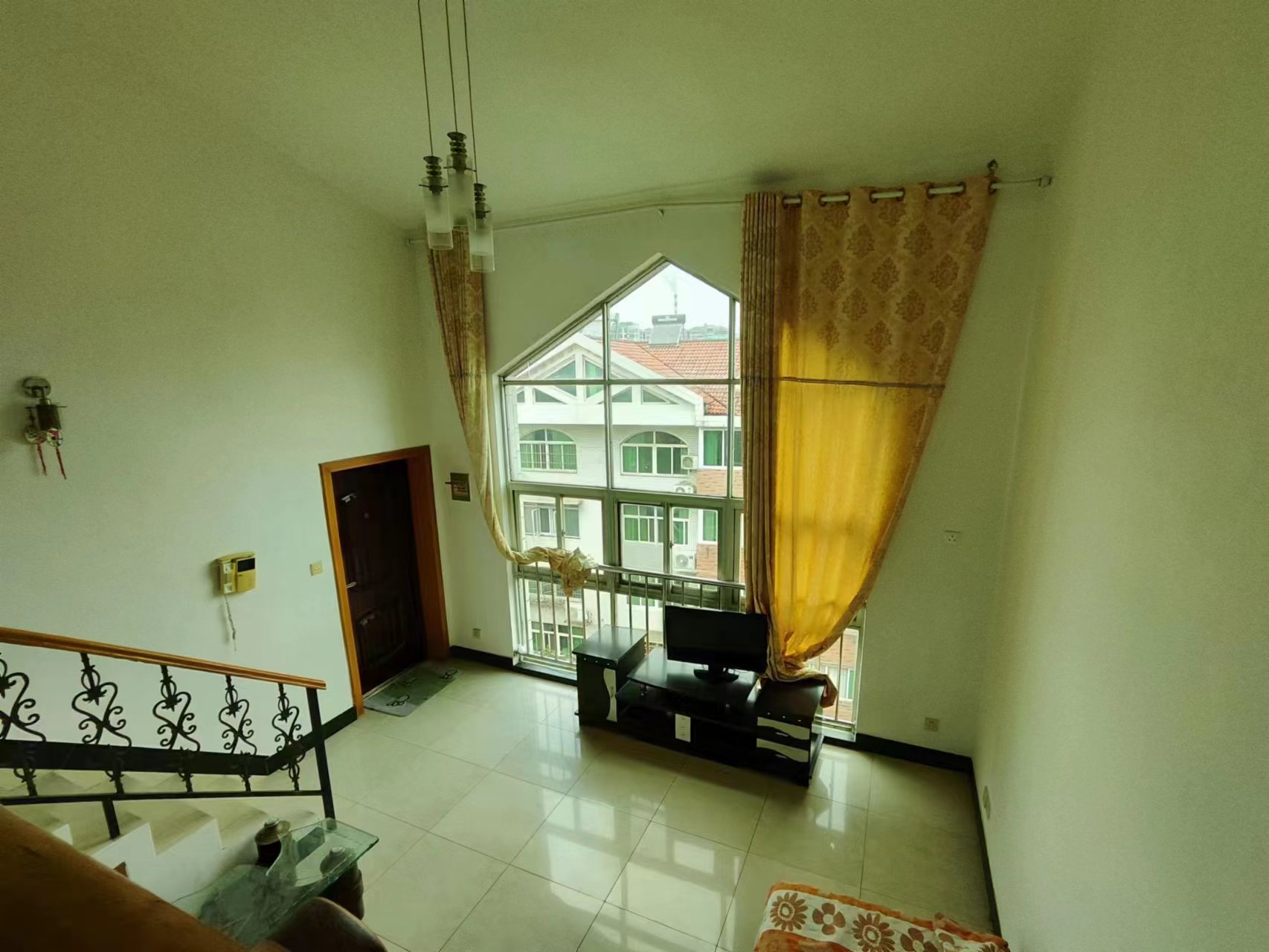 湘银小区 2室1厅1卫 35.8万 湘银小区 2室1厅1卫 35.8万室内图