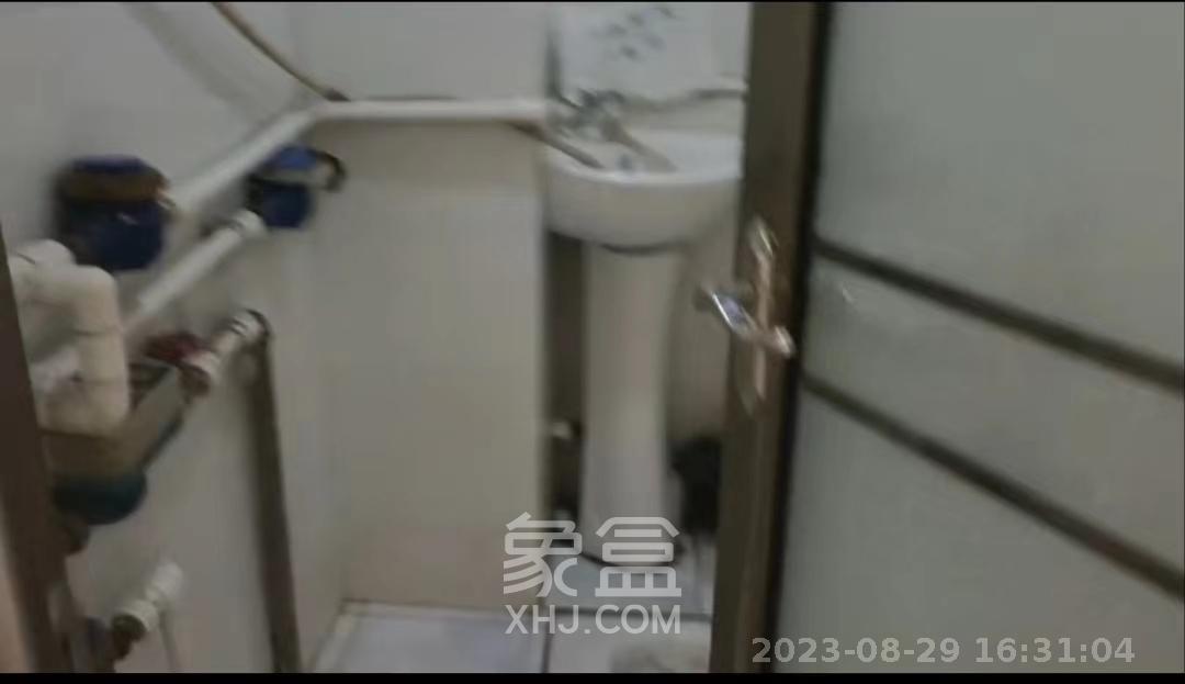三江花中城  1室1厅1卫   5800.00元/月室内图
