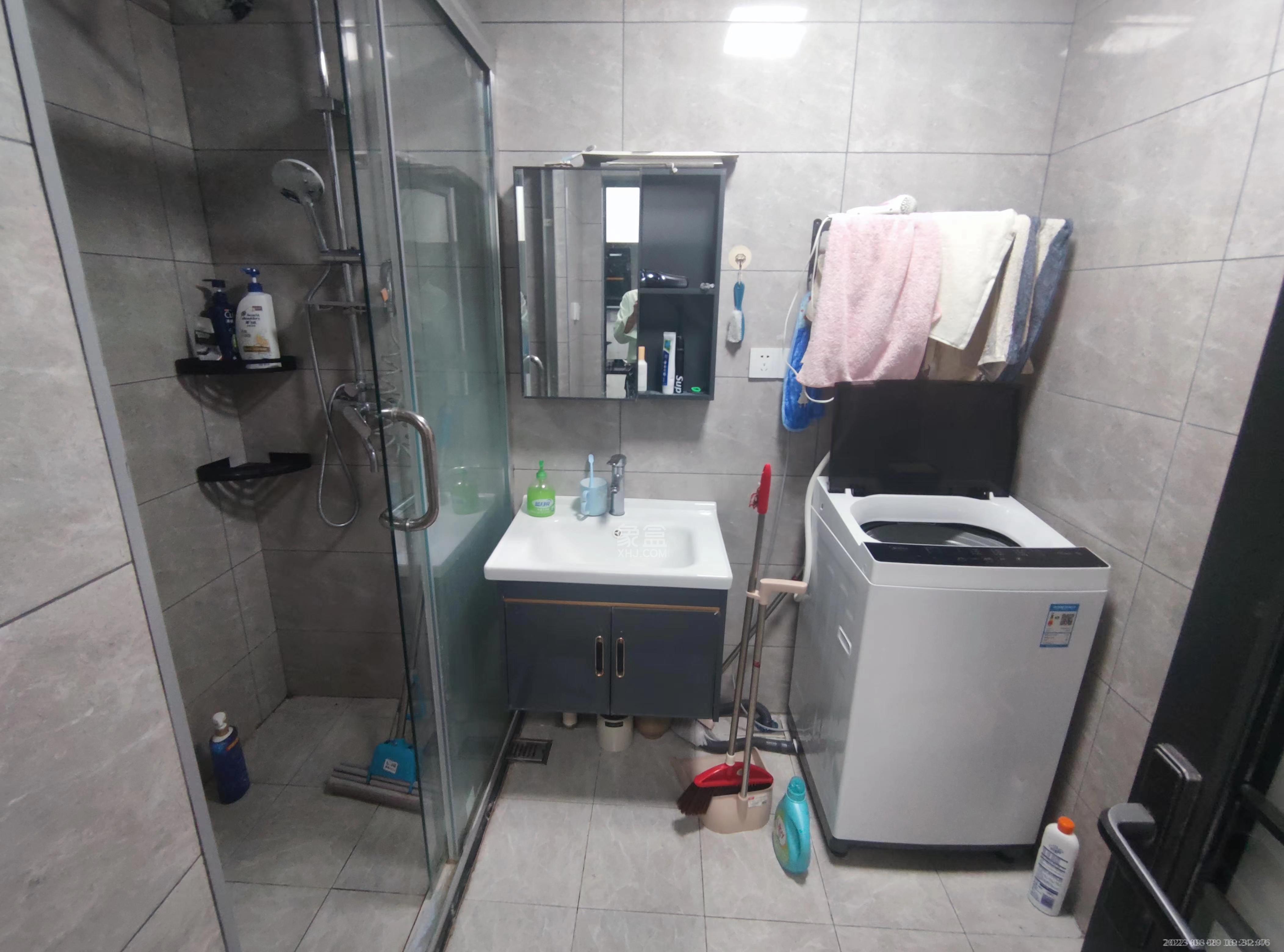 朗廷览江  1室1厅1卫   1800.00元/月室内图