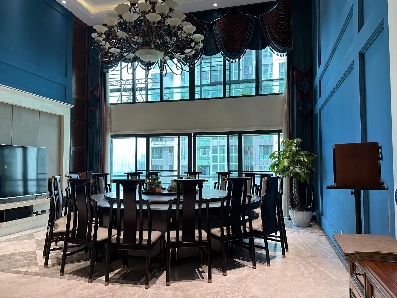 中天会展城A区 4室1厅3卫 26000.00元/月 中天会展城A区 4室1厅3卫 26000.00元/月室内图