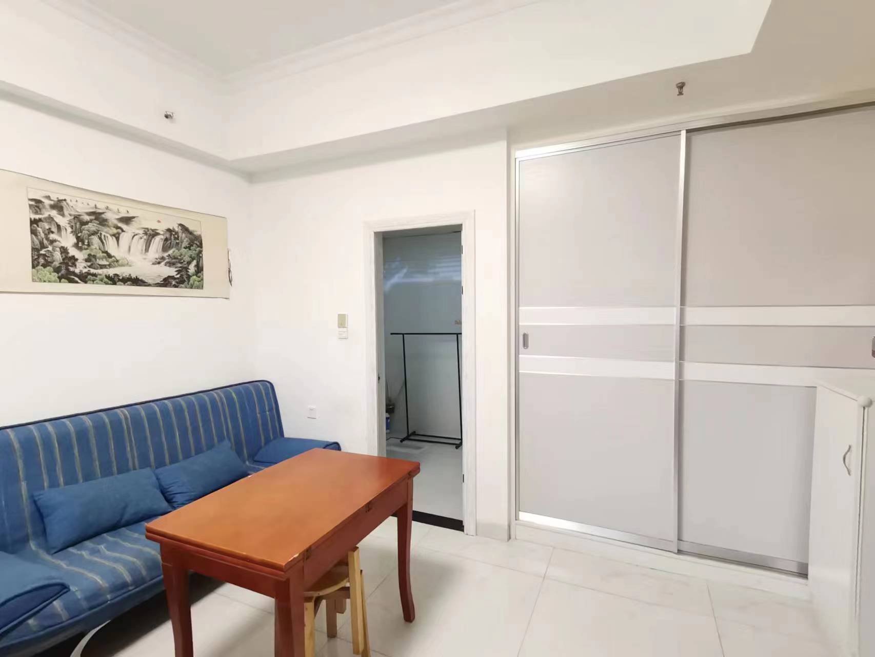 东方时代广场 1室1厅1卫 27.0万 东方时代广场 1室1厅1卫 27.0万室内图