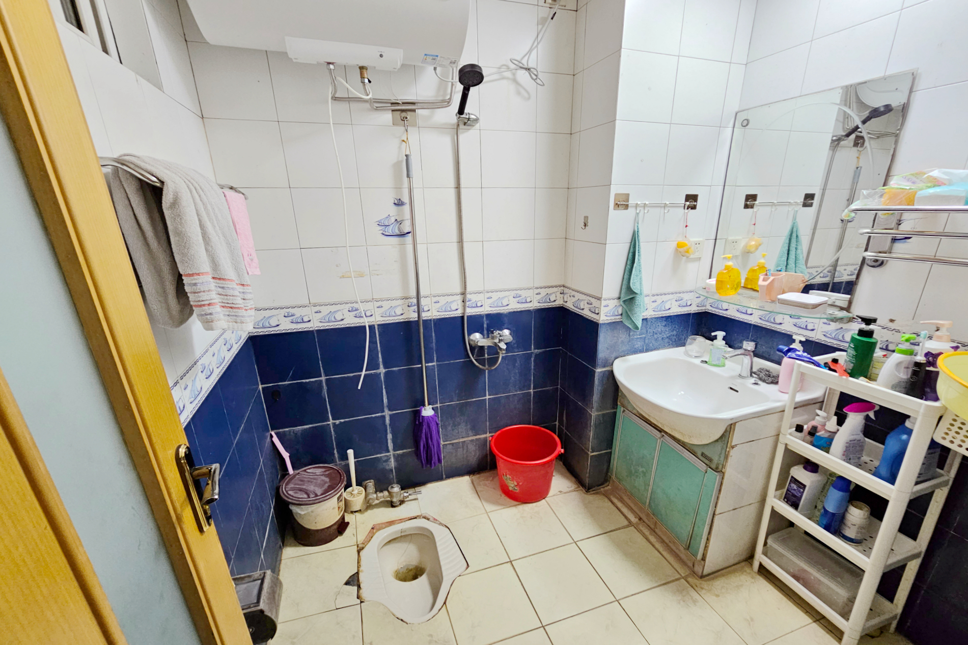 德政园  5室3厅3卫    205.0万其他