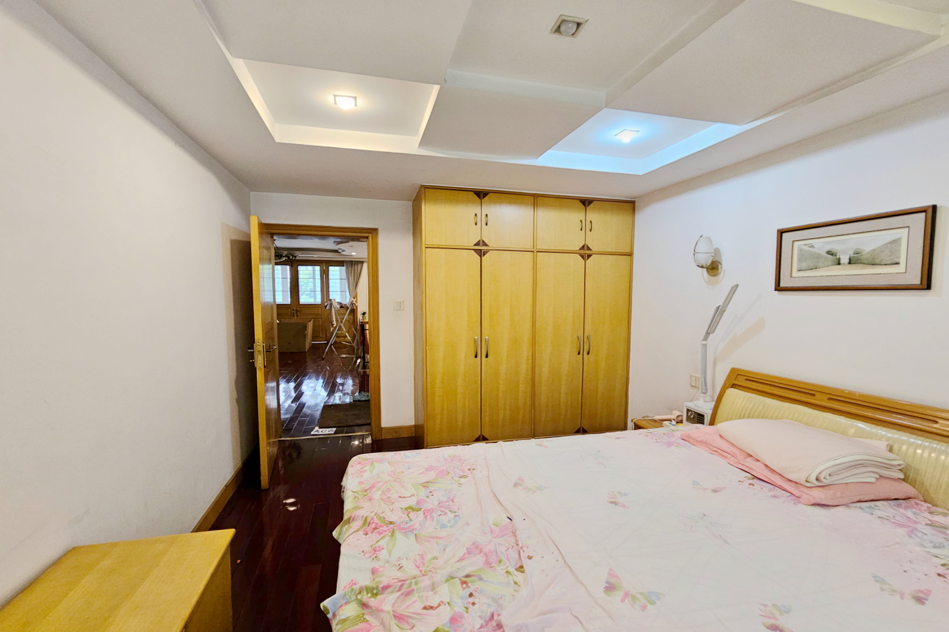 德政园  5室3厅3卫    205.0万其他