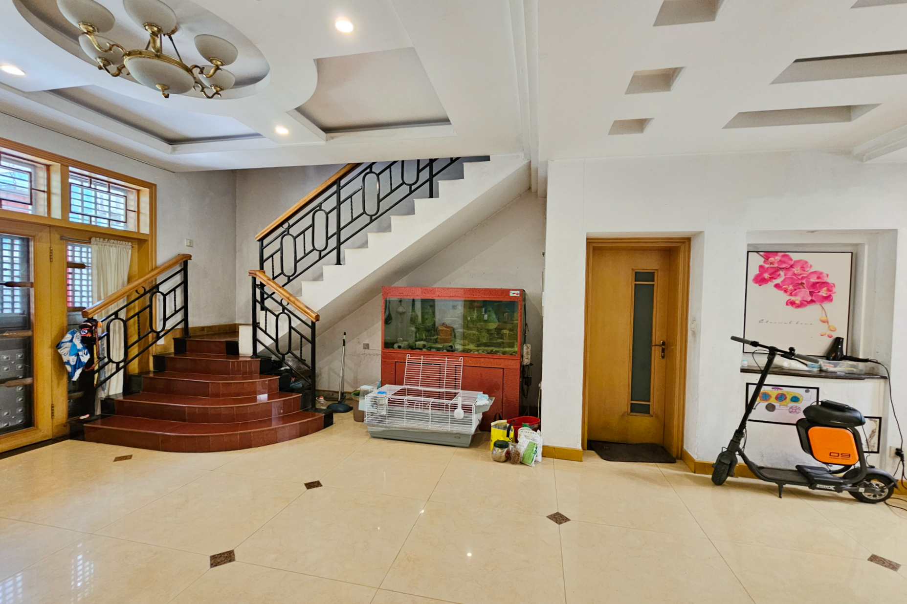 德政园  5室3厅3卫    205.0万其他