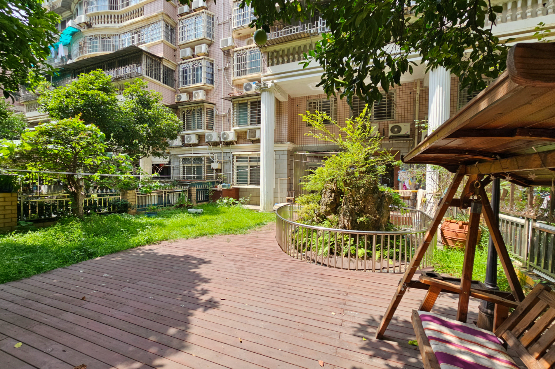 德政园  5室3厅3卫    205.0万其他