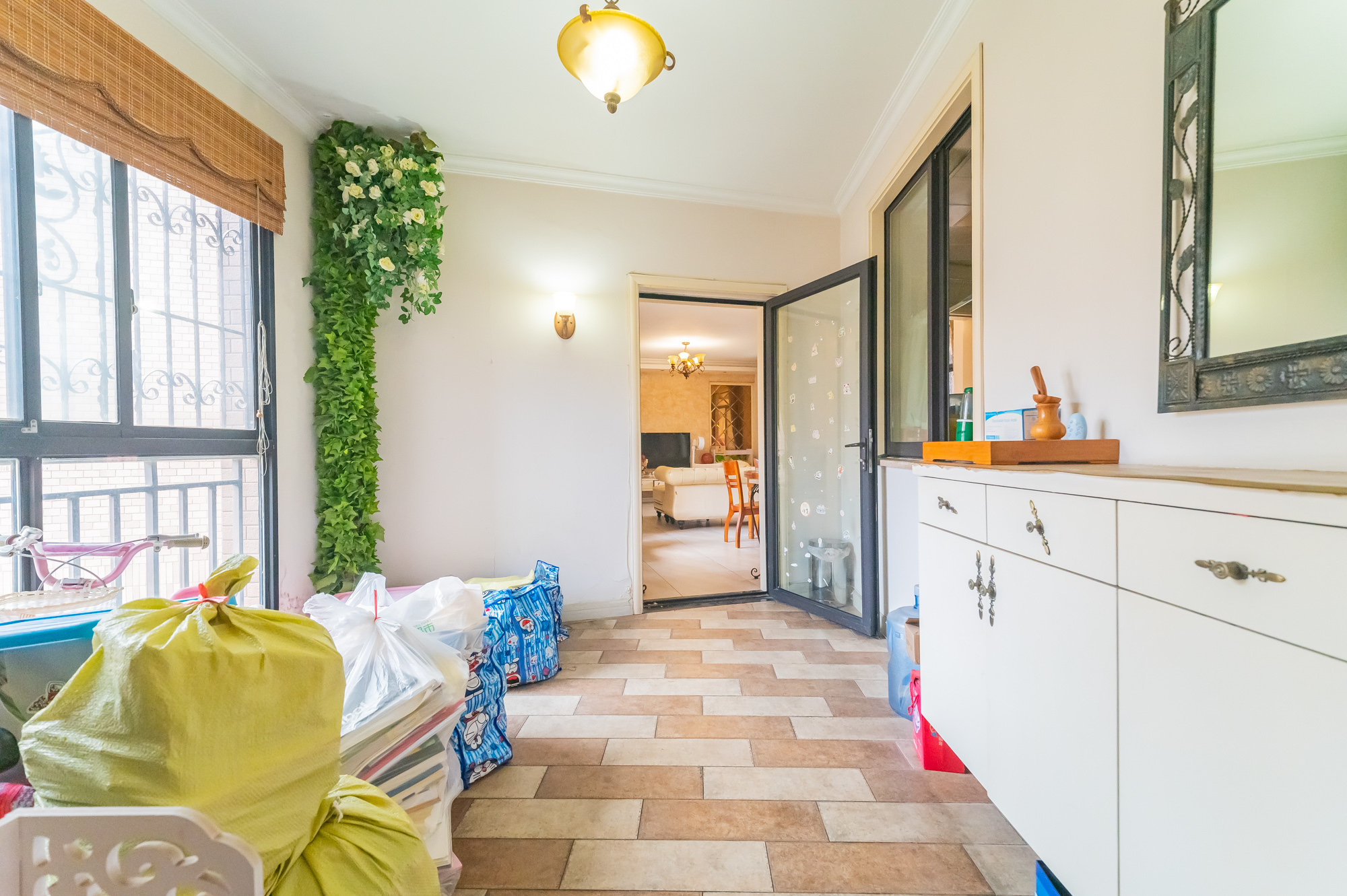 华润凤凰城一期 3室2厅2卫 96.8万 华润凤凰城一期 3室2厅2卫 96.8万其他