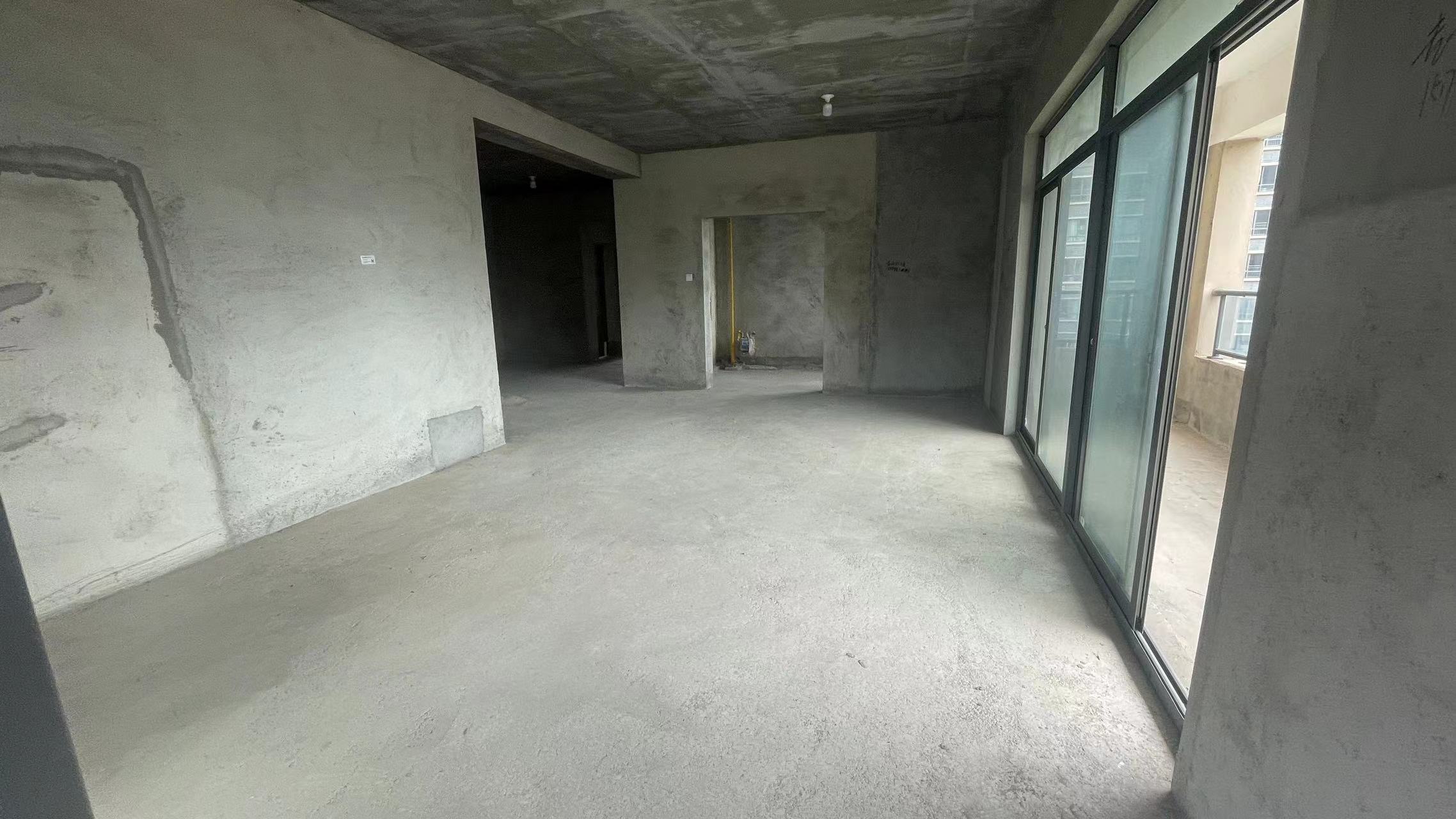 水木阳光里 4室2厅2卫 85.6万 水木阳光里 4室2厅2卫 85.6万室内图