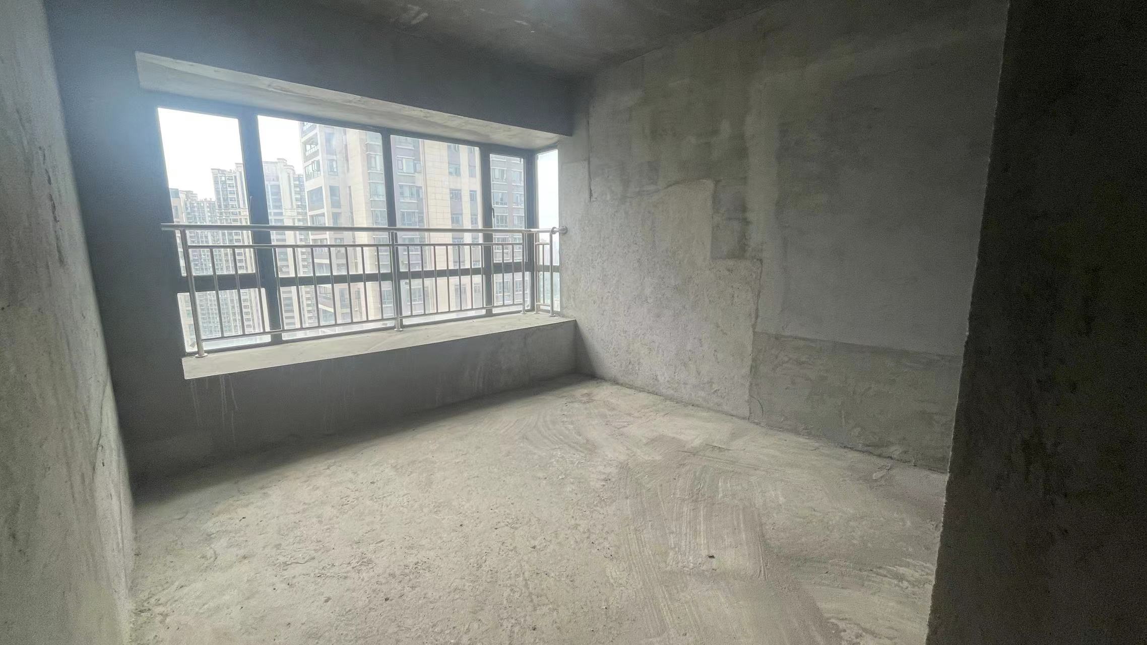 水木阳光里 4室2厅2卫 85.6万 水木阳光里 4室2厅2卫 85.6万室内图